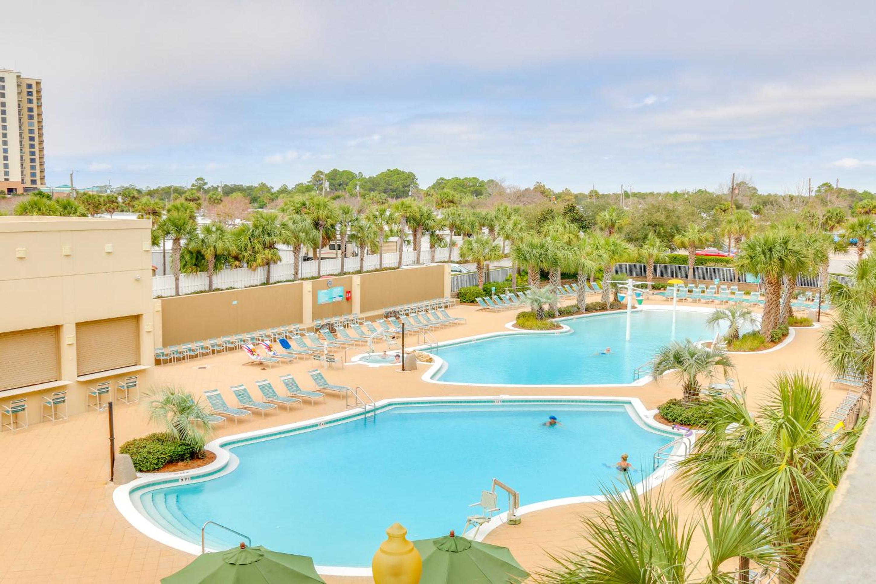 Emerald Beach by Panhandle Getaways