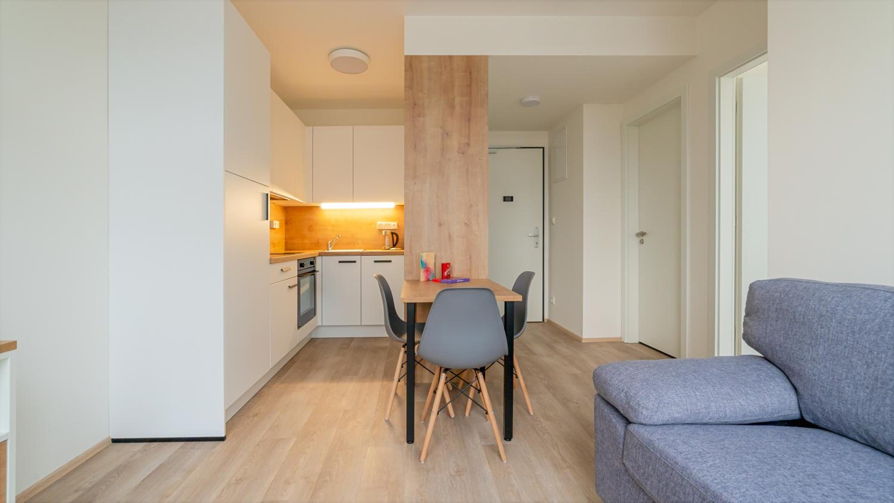 MyMozart Residence by Rentez