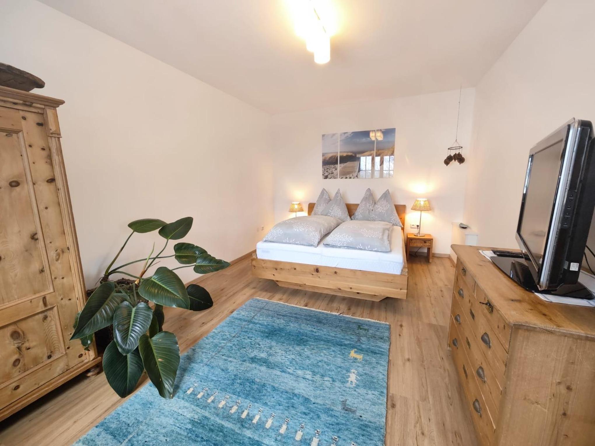 Lovely house with mountain view & big garden in Bad Aussee