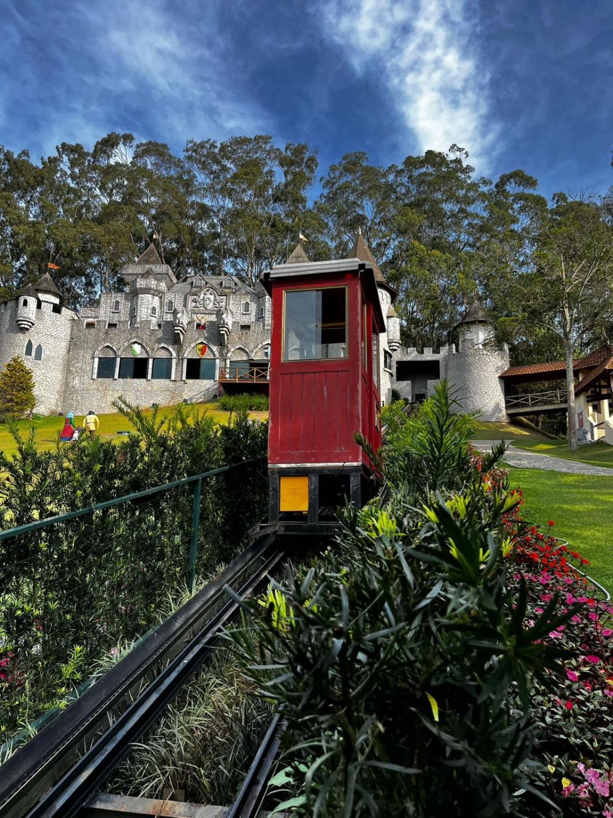 Village Le Canton