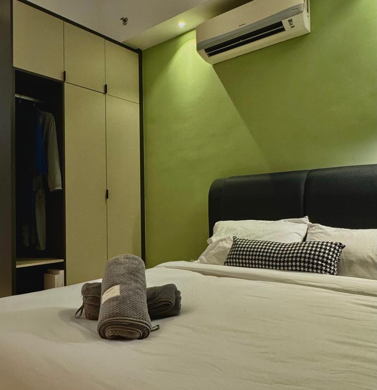 Cozy Suite - Revo Aurora l Pavilion Bukit Jalil l Axiata Arena Stadium 5A