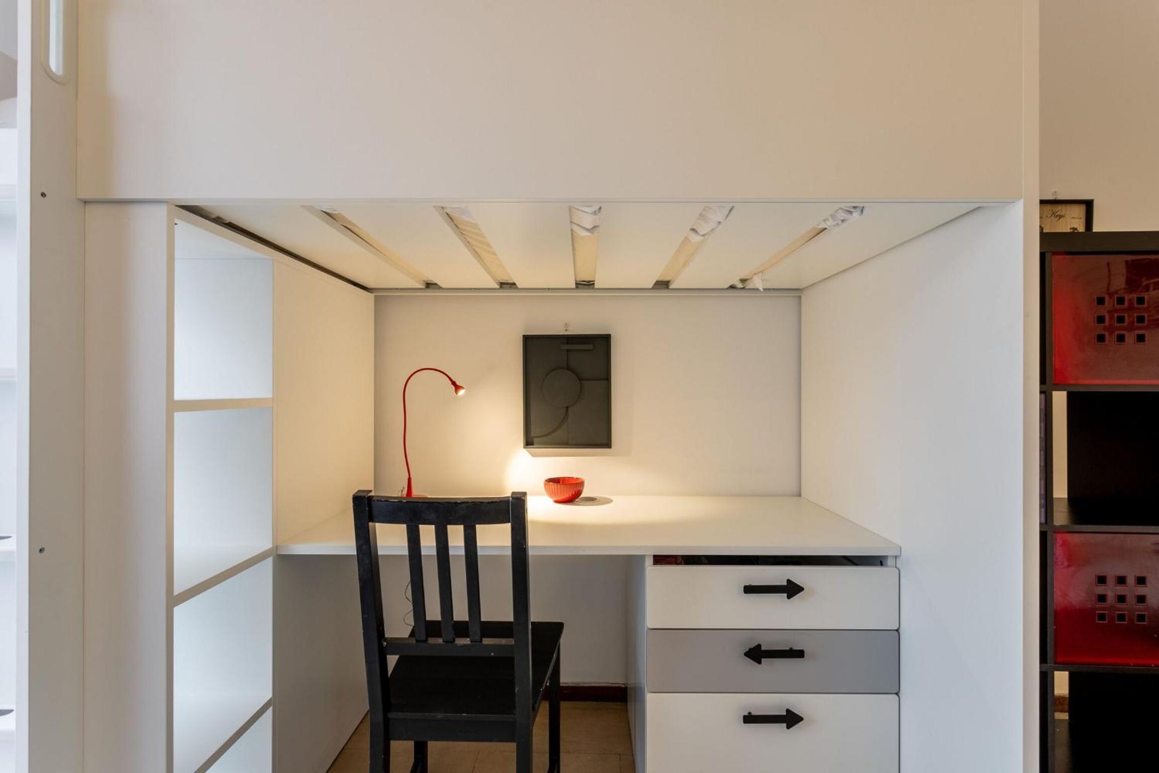 Rucellai Studio With Shared Pool by Halldis