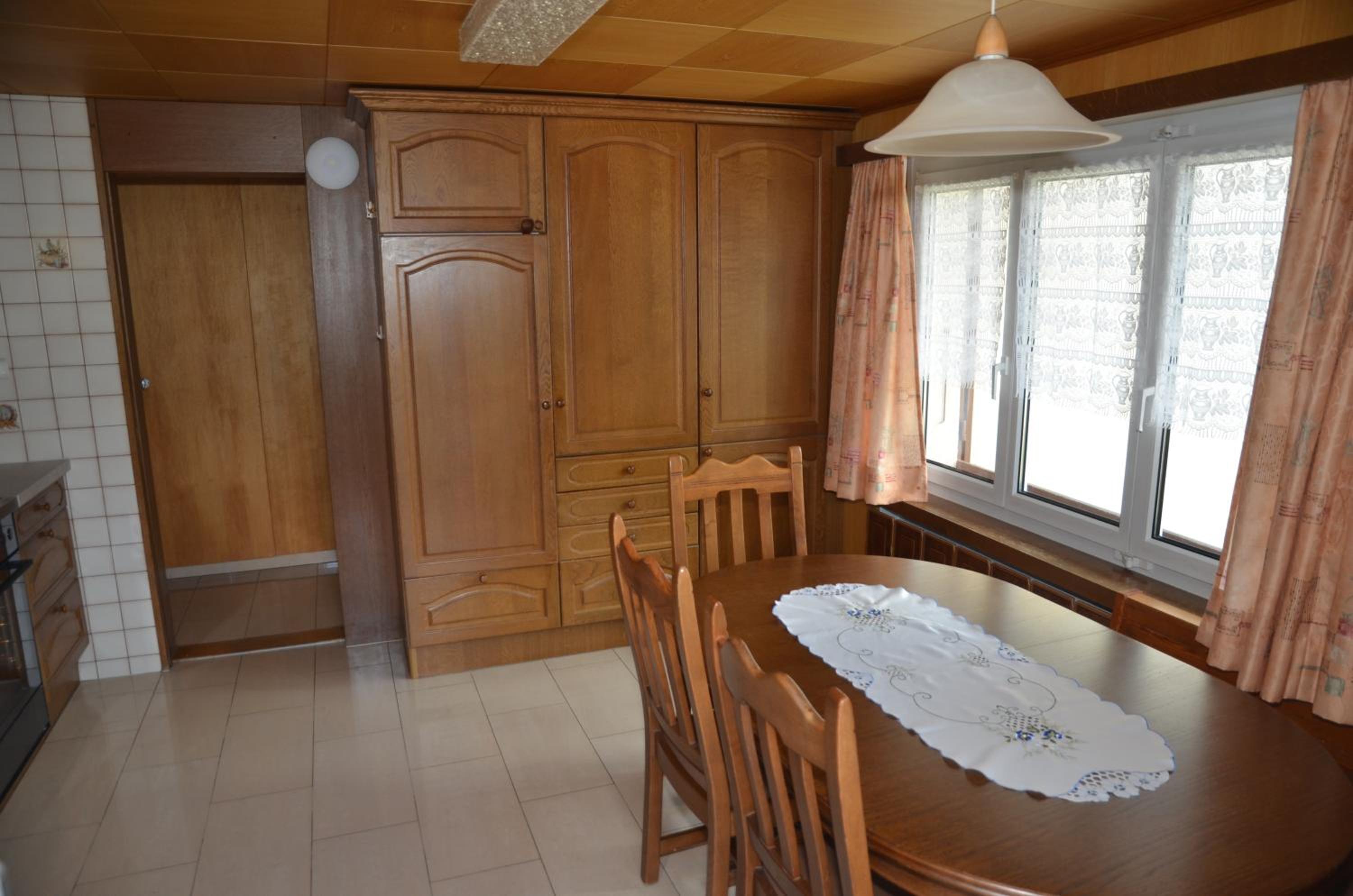 Grosse, schöne Wohnung im Grünen