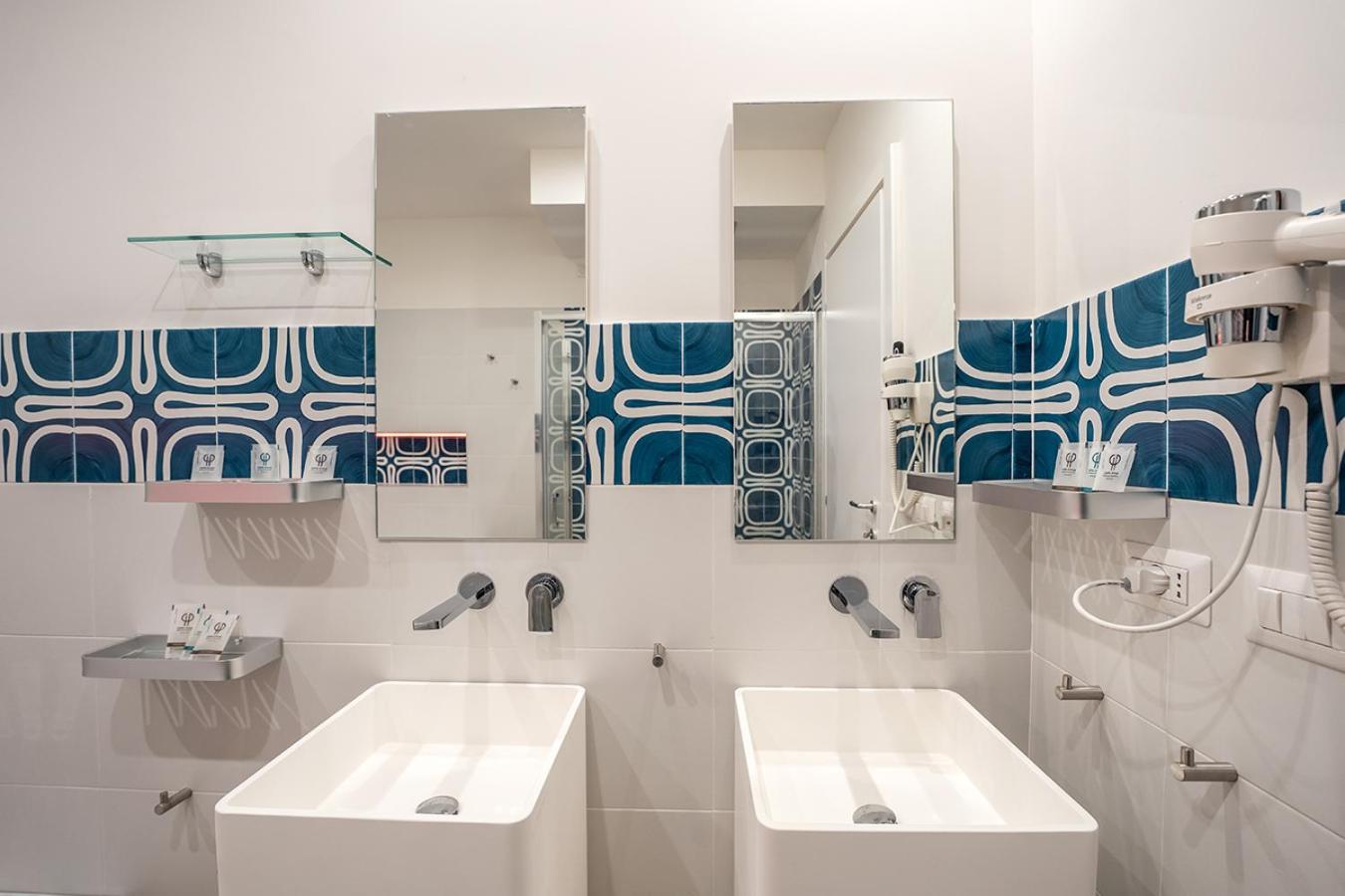 Medina H. Napoli Centro, by ClaPa Group