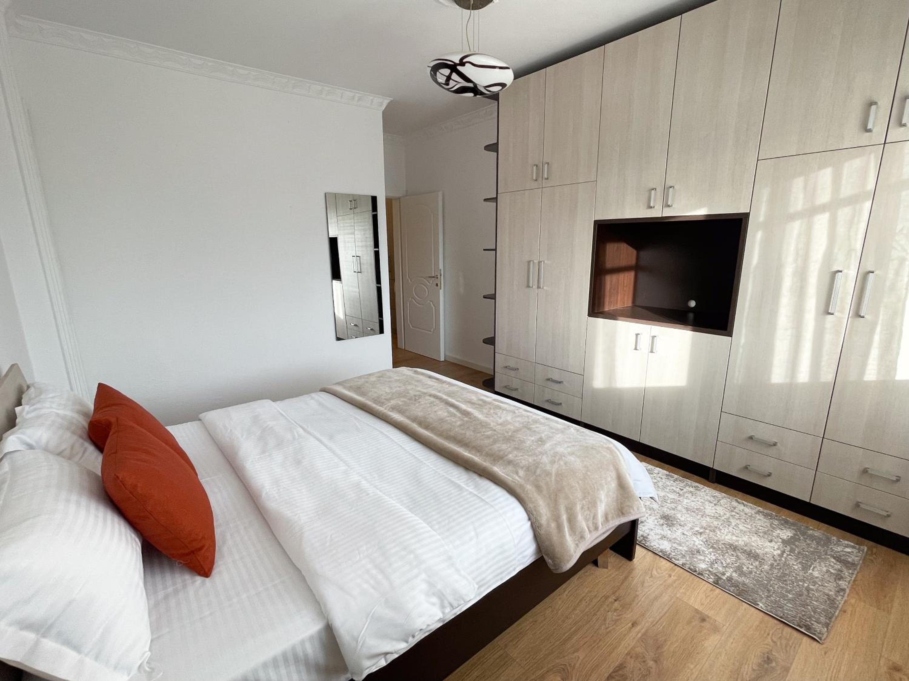 AquaZen Apartments