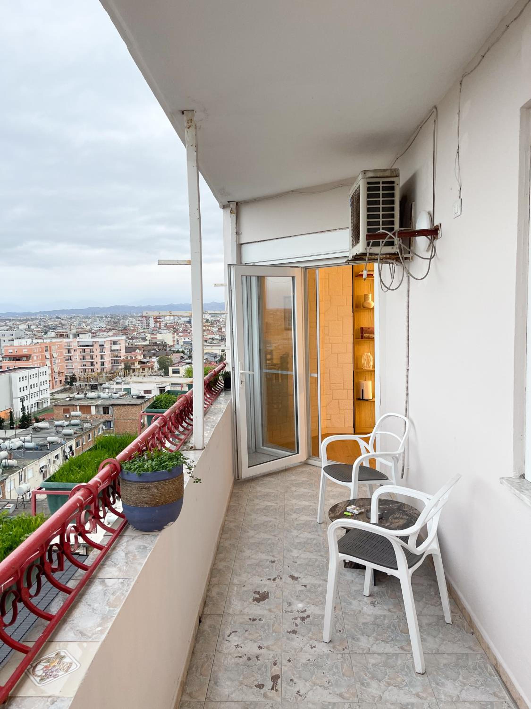 AquaZen Apartments