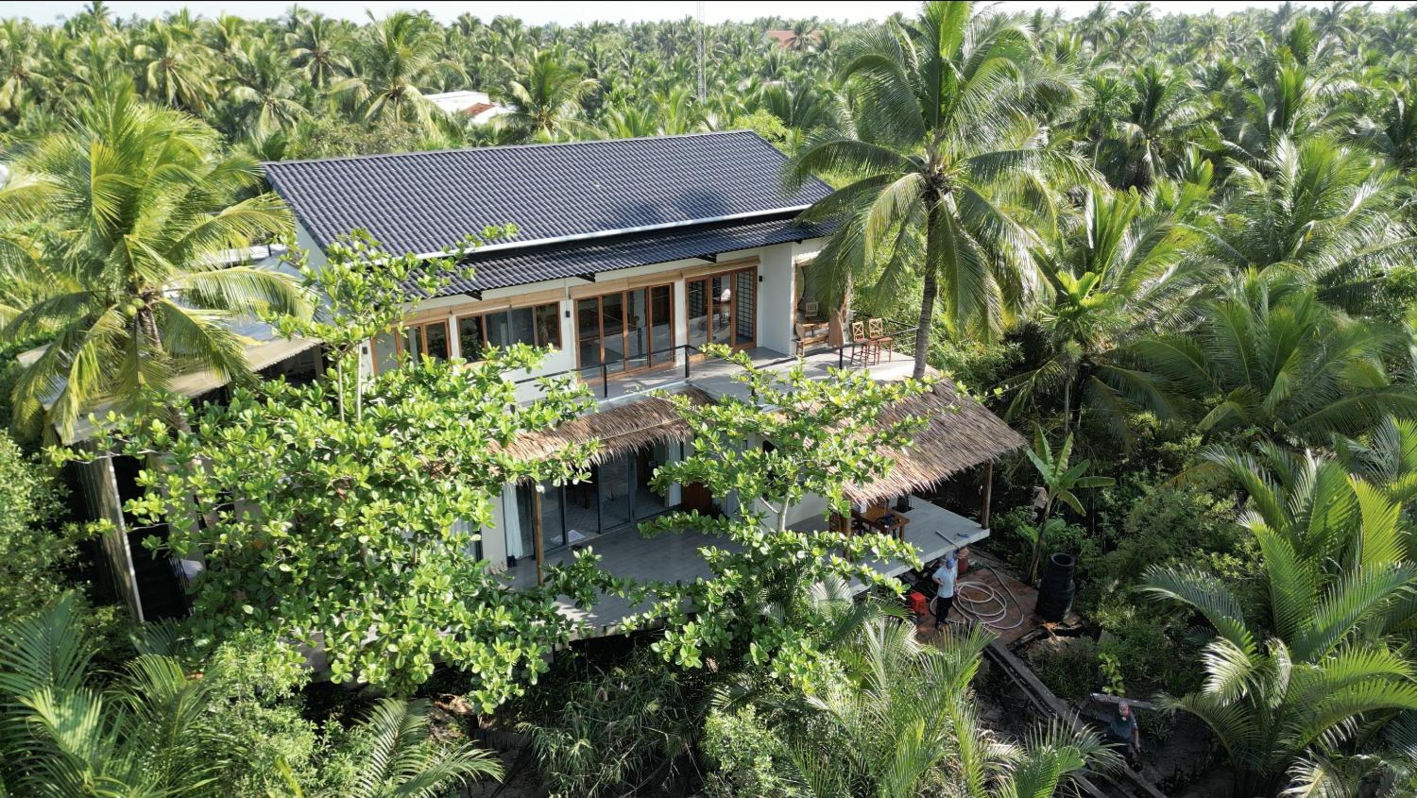The Zen - InnerZen Mekong Riverside homestay Ben Tre 1 bed for 1-2 persons, 2 beds for 3-4 persons