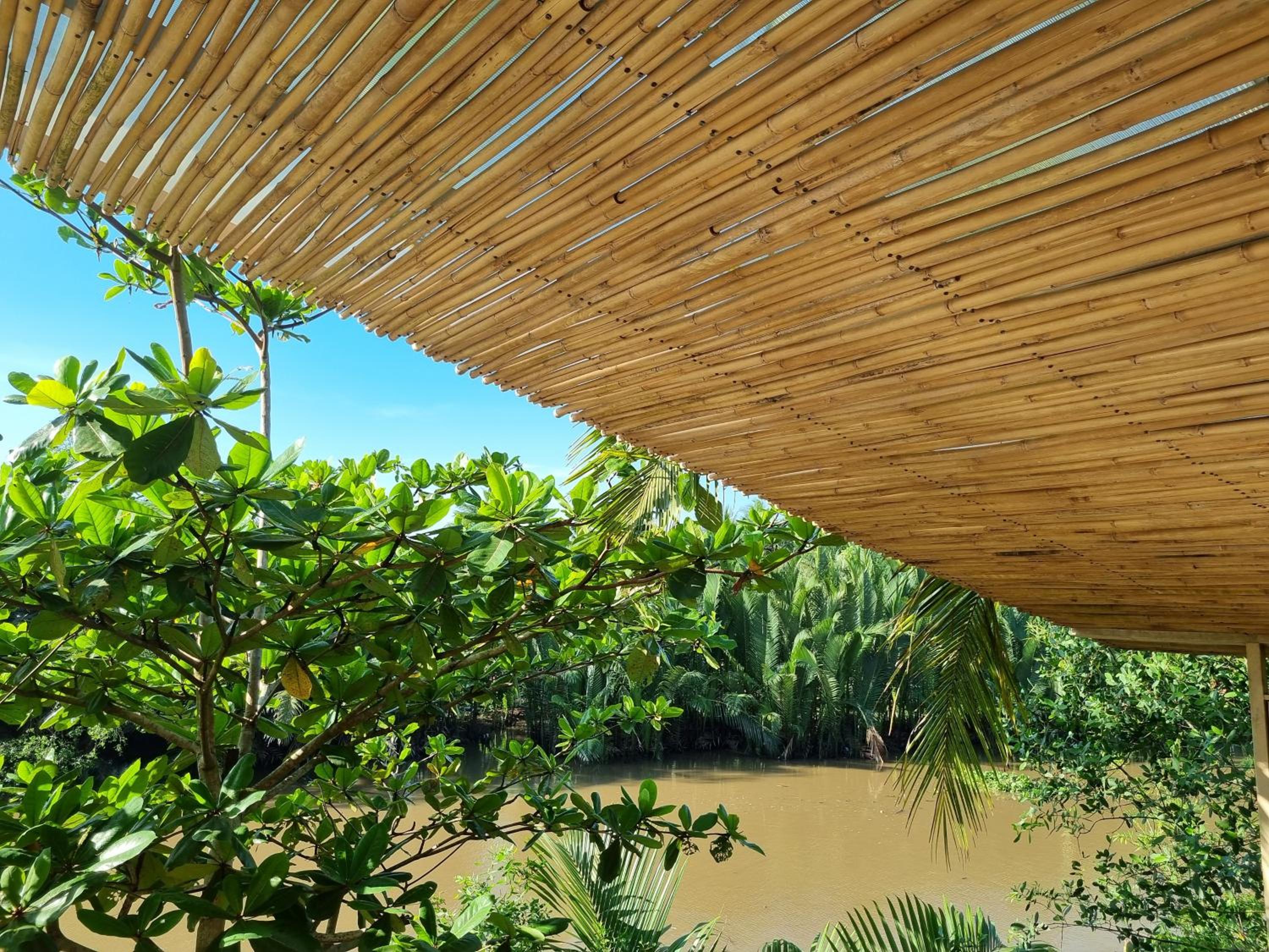The Zen - InnerZen Mekong Riverside homestay Ben Tre 1 bed for 1-2 persons, 2 beds for 3-4 persons