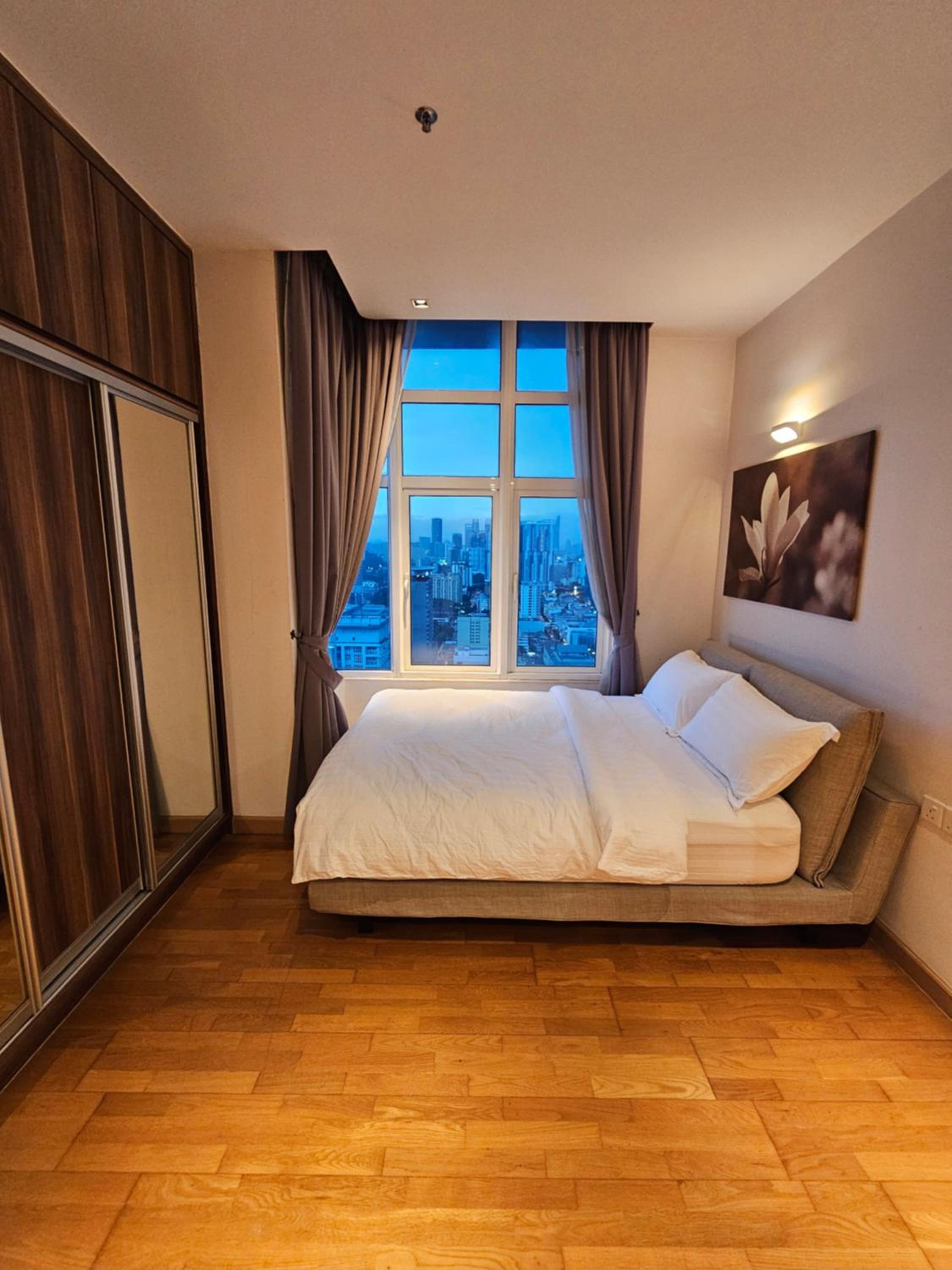 Premier 2BR Suites, Dua Sentral