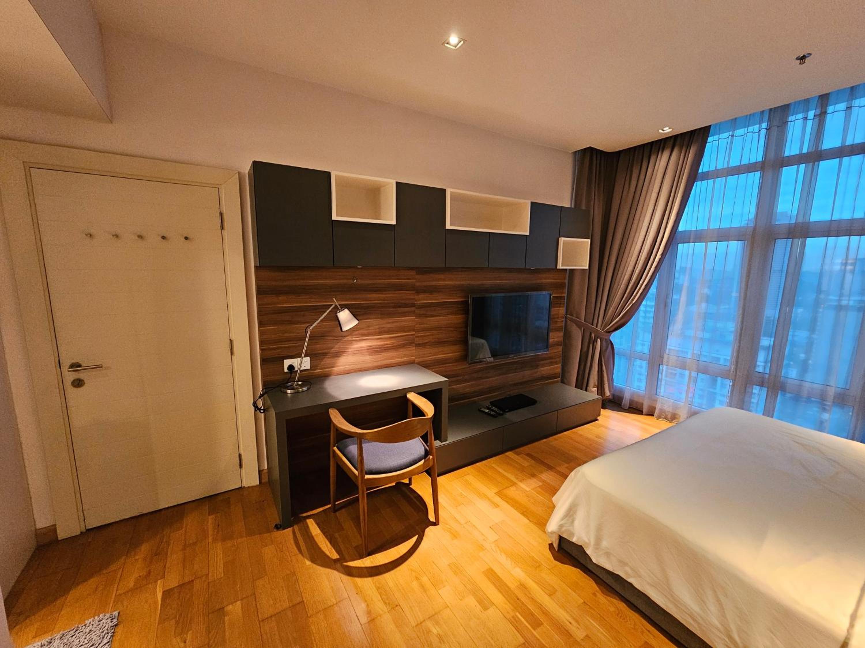 Premier 2BR Suites, Dua Sentral