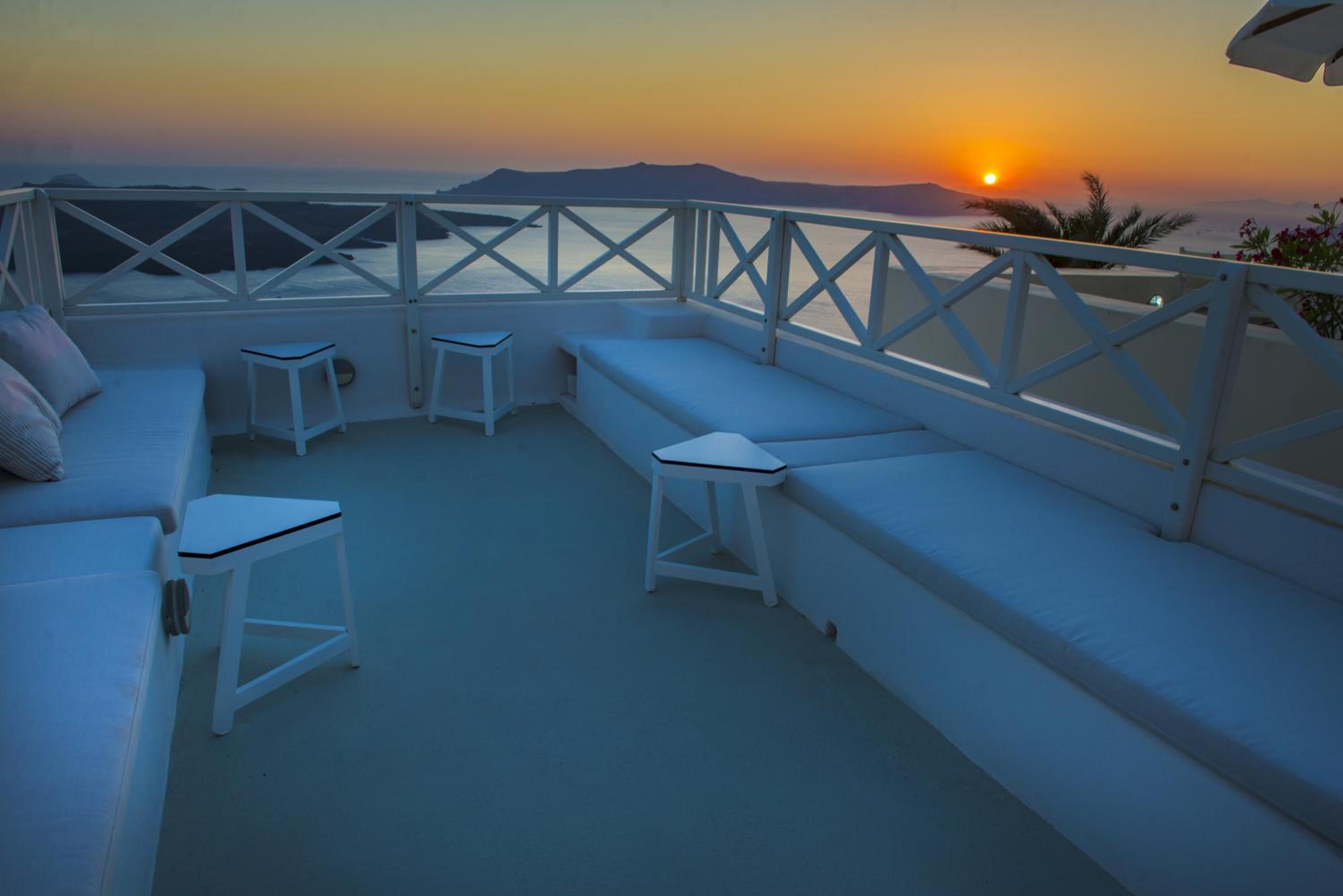 Santoniro Villa photo 2