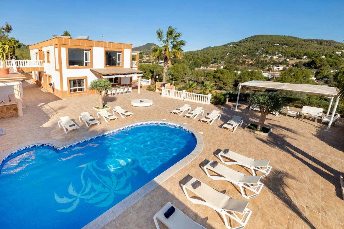 Large Villa near Ibiza Town Sleeps 22 view 5