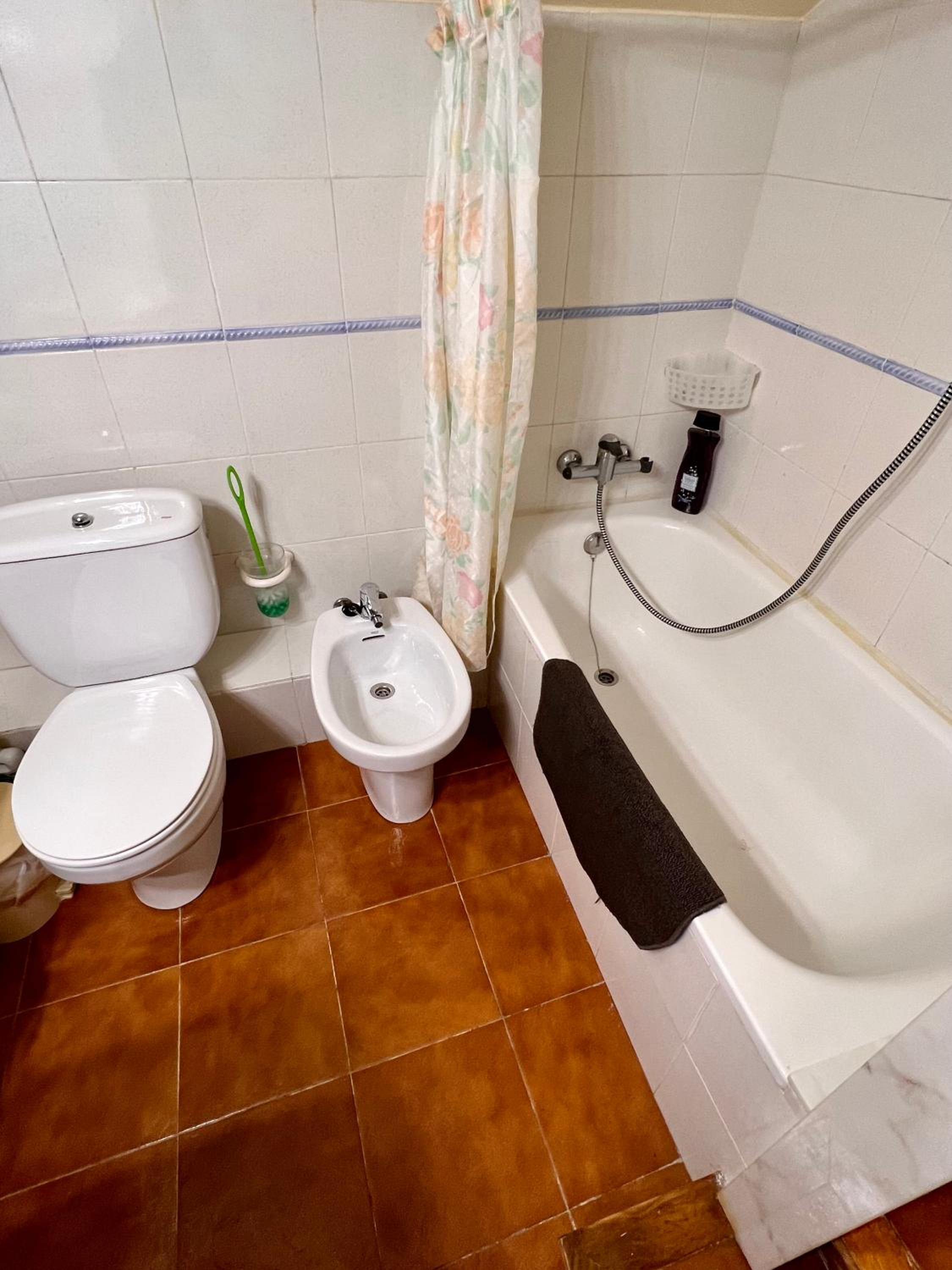 HABITATGE FAMILIAR DE CAN BOTA ESTUDI