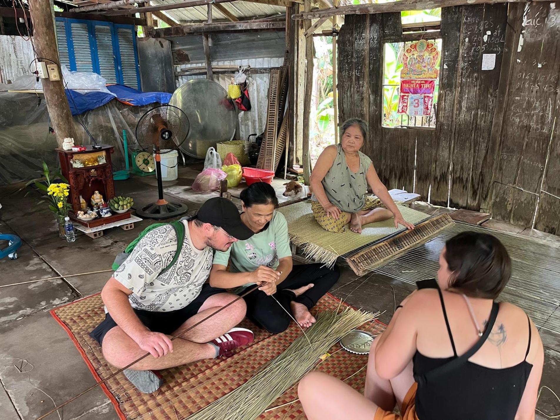 The Zen - InnerZen Mekong Riverside homestay Ben Tre 1 bed for 1-2 persons, 2 beds for 3-4 persons