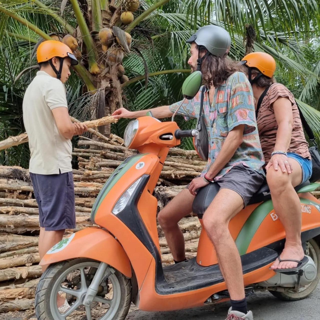 The Zen - InnerZen Mekong Riverside homestay Ben Tre 1 bed for 1-2 persons, 2 beds for 3-4 persons