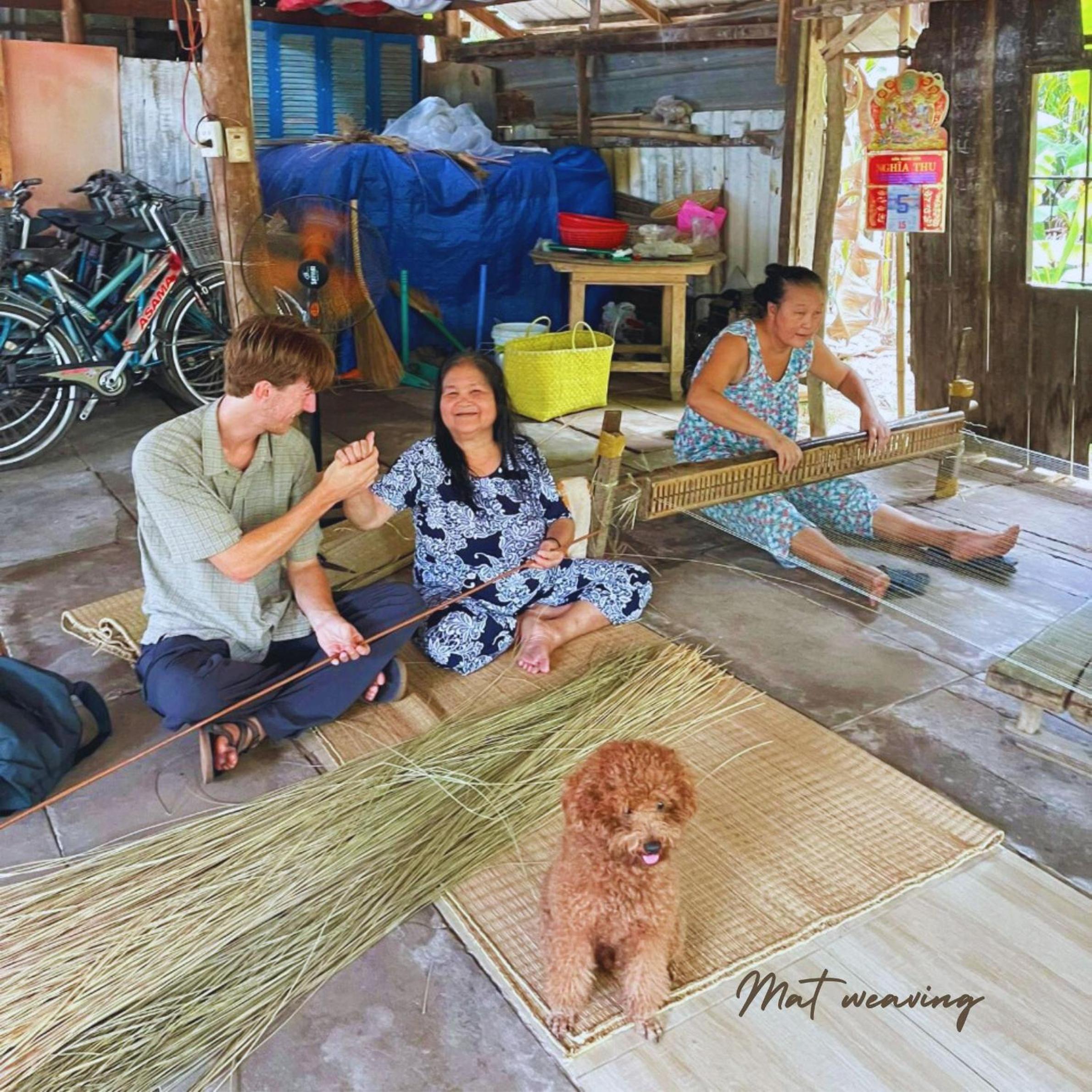 The Zen - InnerZen Mekong Riverside homestay Ben Tre 1 bed for 1-2 persons, 2 beds for 3-4 persons