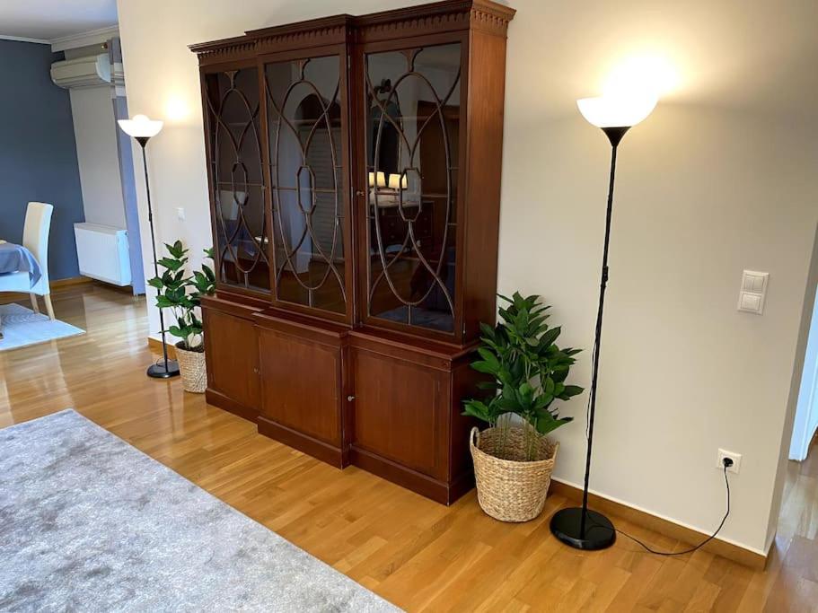 Luxury 4BR with 3 Bathrooms Apartment in Marousi