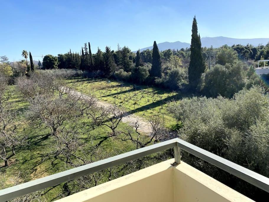 Luxury 4BR with 3 Bathrooms Apartment in Marousi