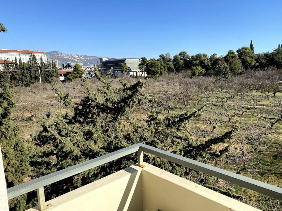 Luxury 4BR with 3 Bathrooms Apartment in Marousi