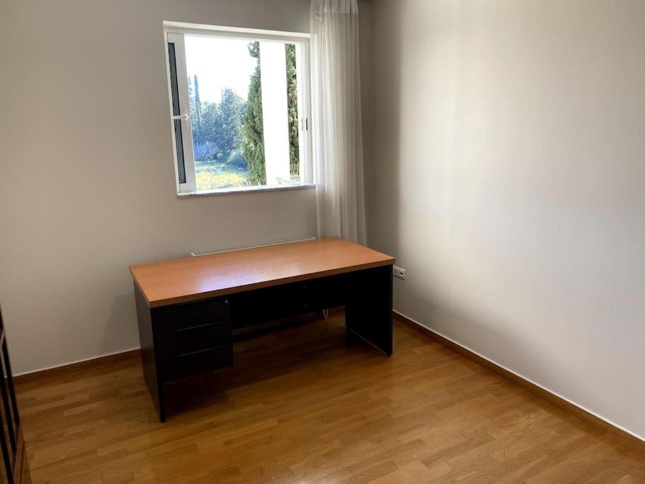Luxury 4BR with 3 Bathrooms Apartment in Marousi