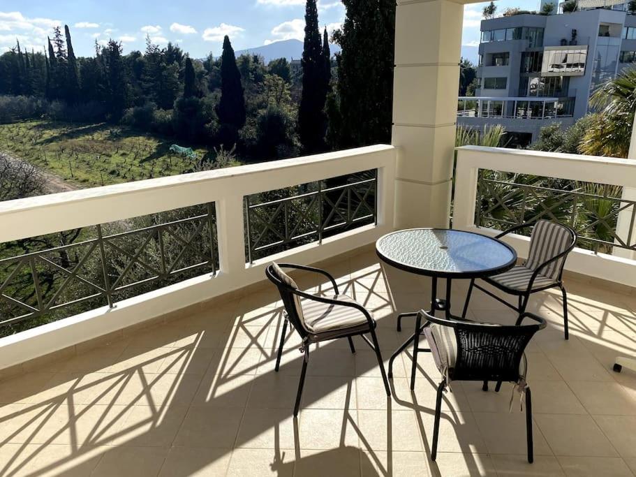 Luxury 4BR with 3 Bathrooms Apartment in Marousi