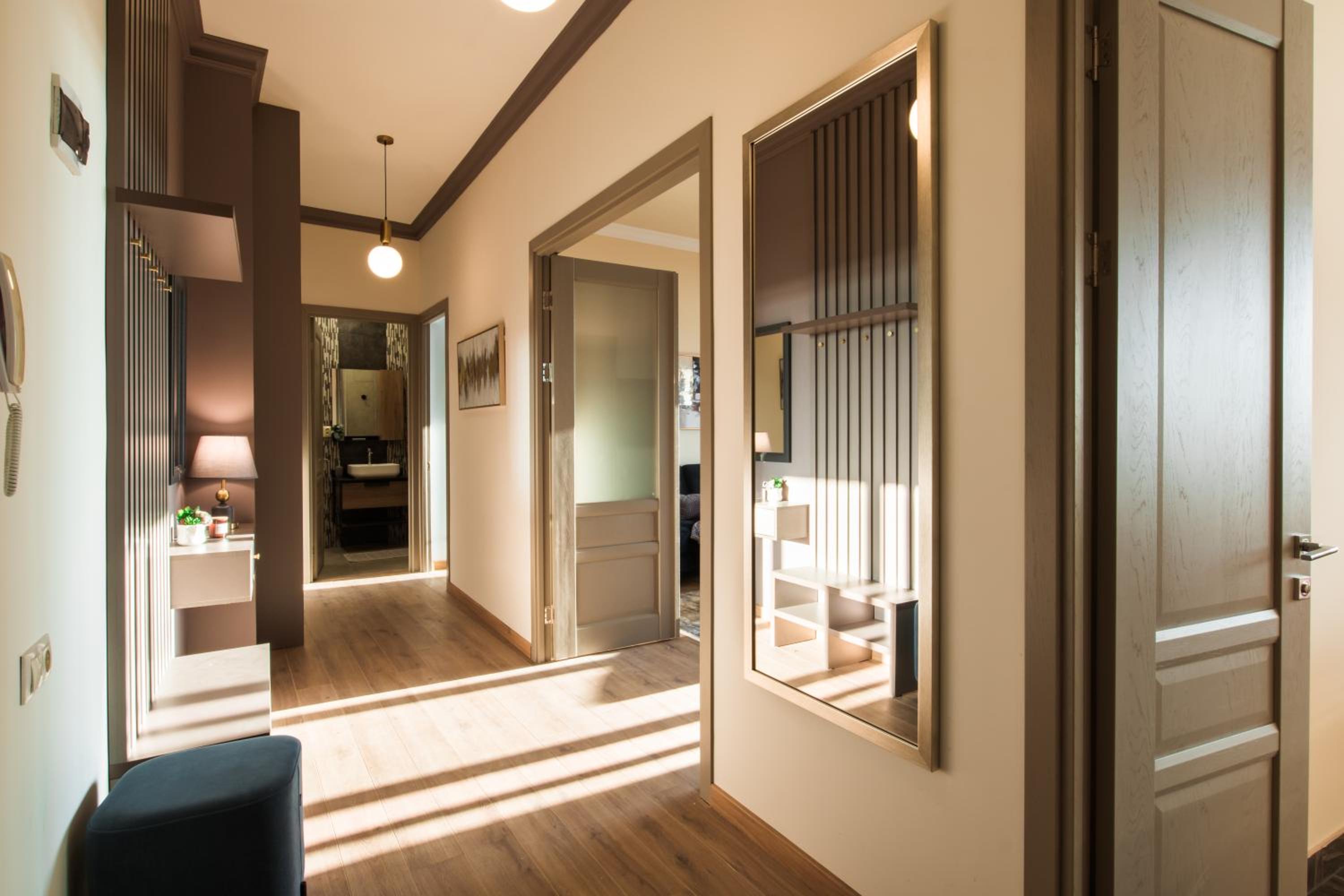 hotelise l Riverview Apartment