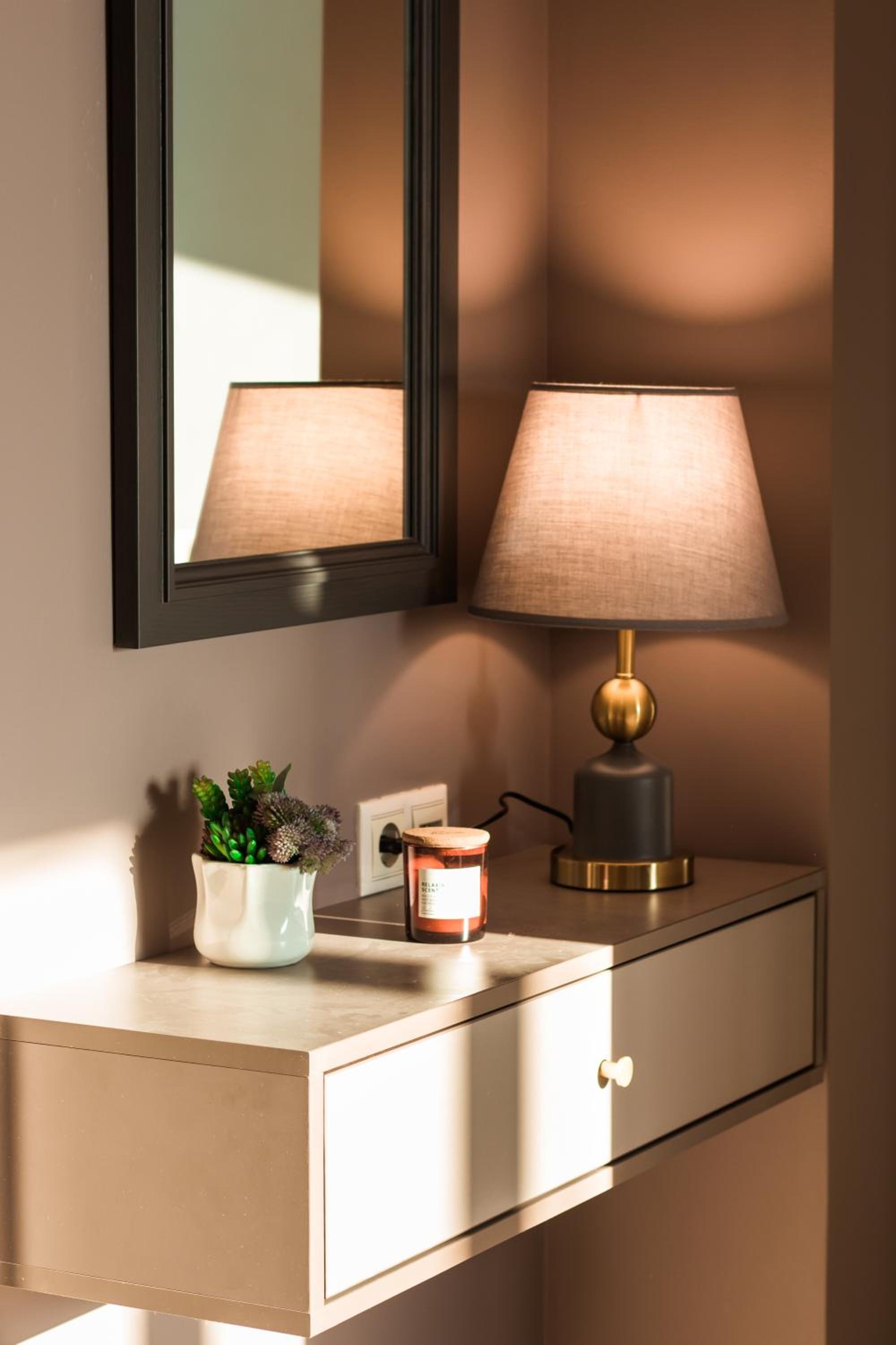 hotelise l Riverview Apartment