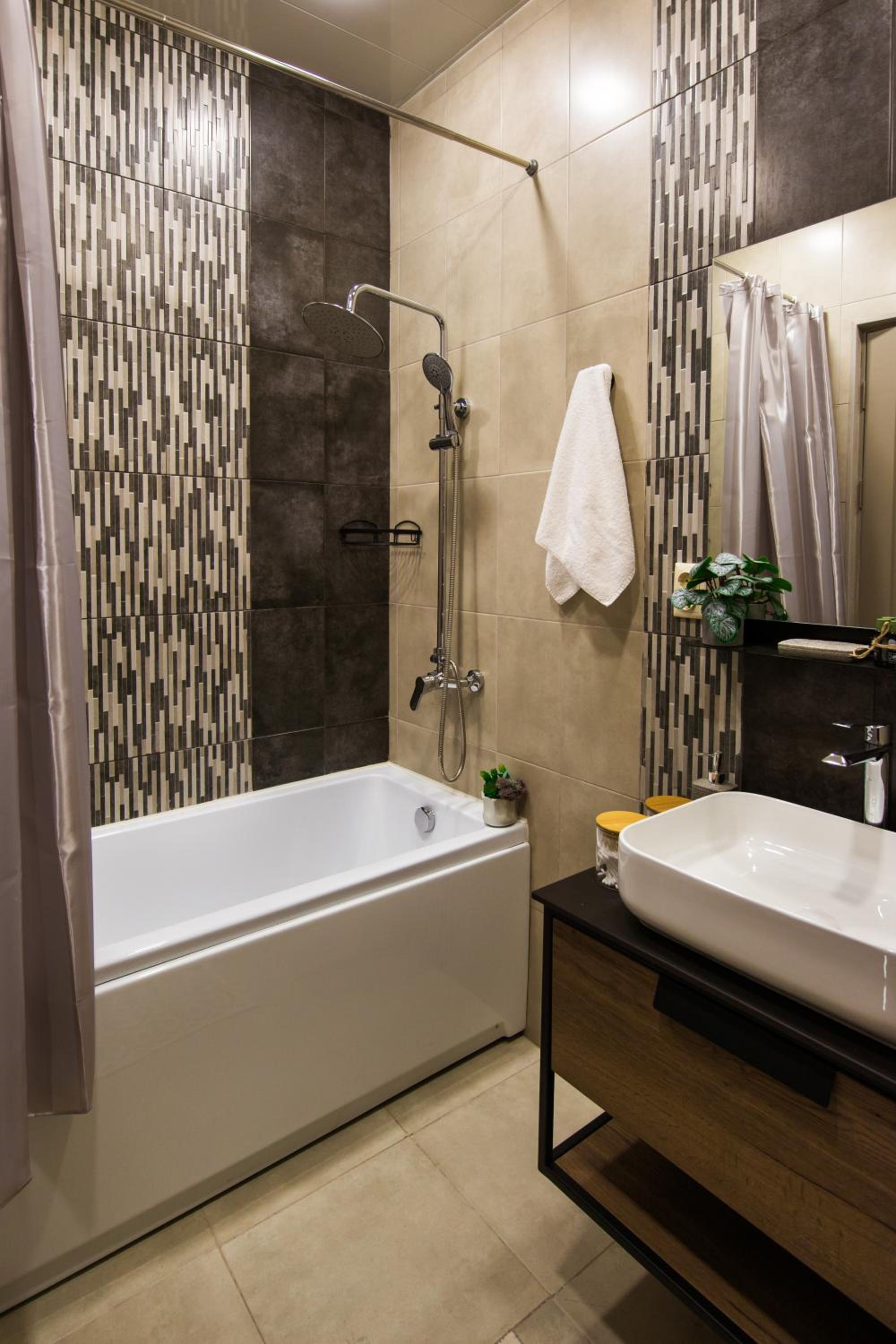 hotelise l Riverview Apartment
