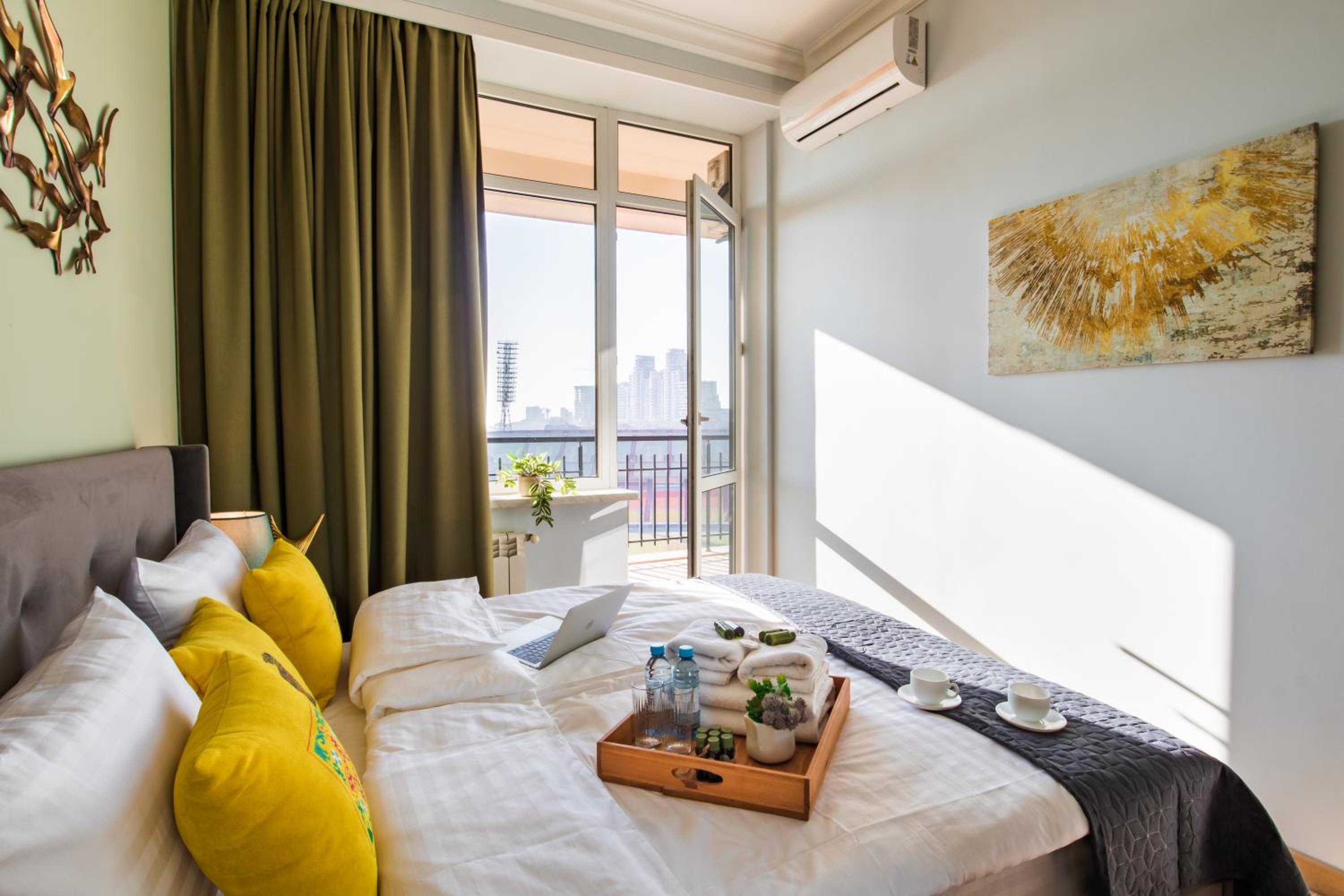 hotelise l Riverview Apartment