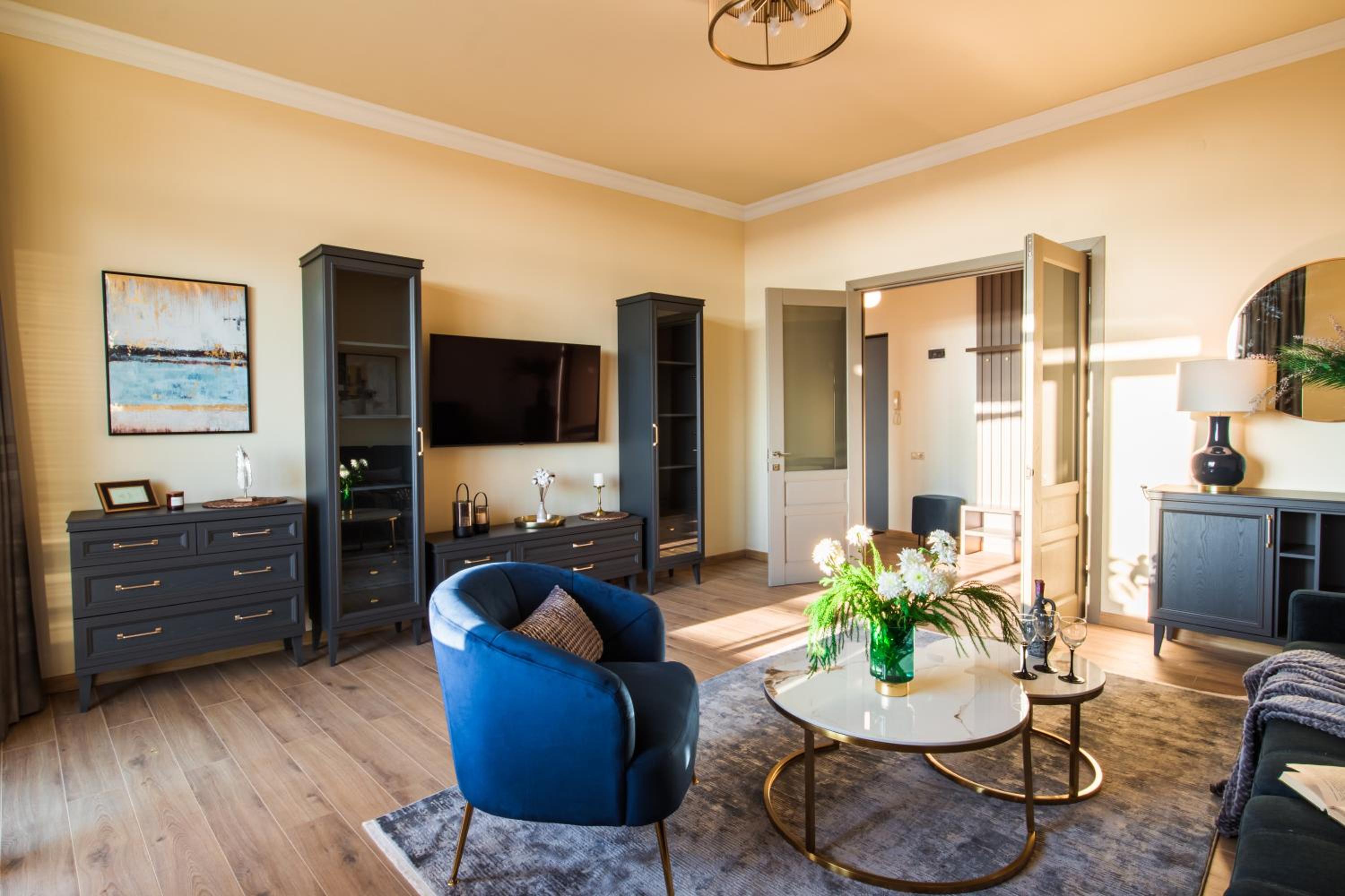 hotelise l Riverview Apartment
