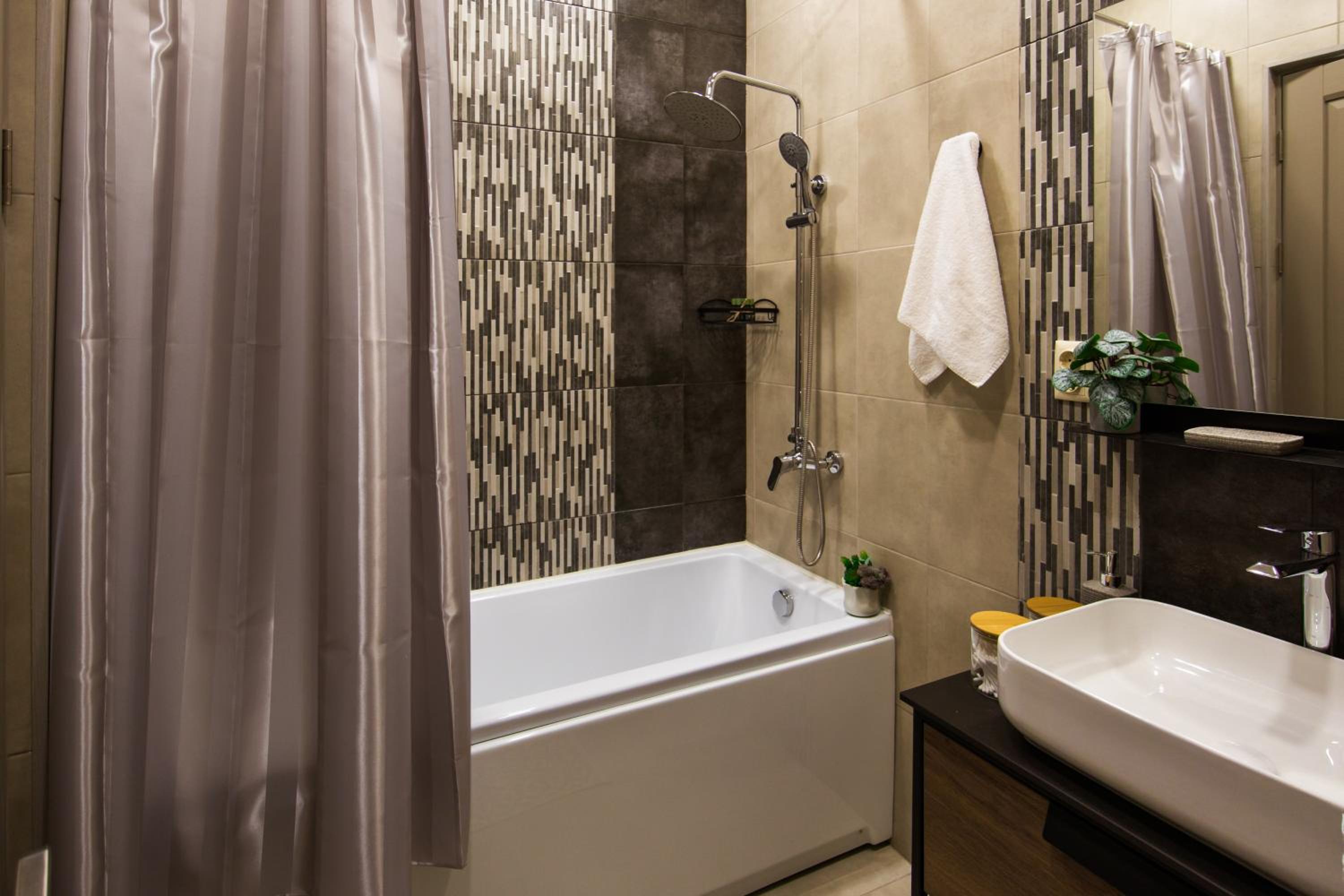 hotelise l Riverview Apartment
