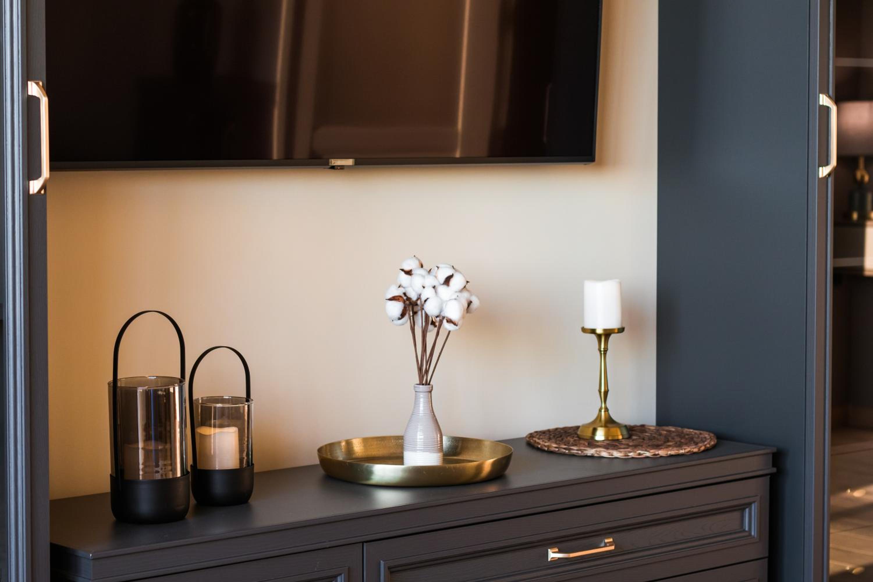hotelise l Riverview Apartment