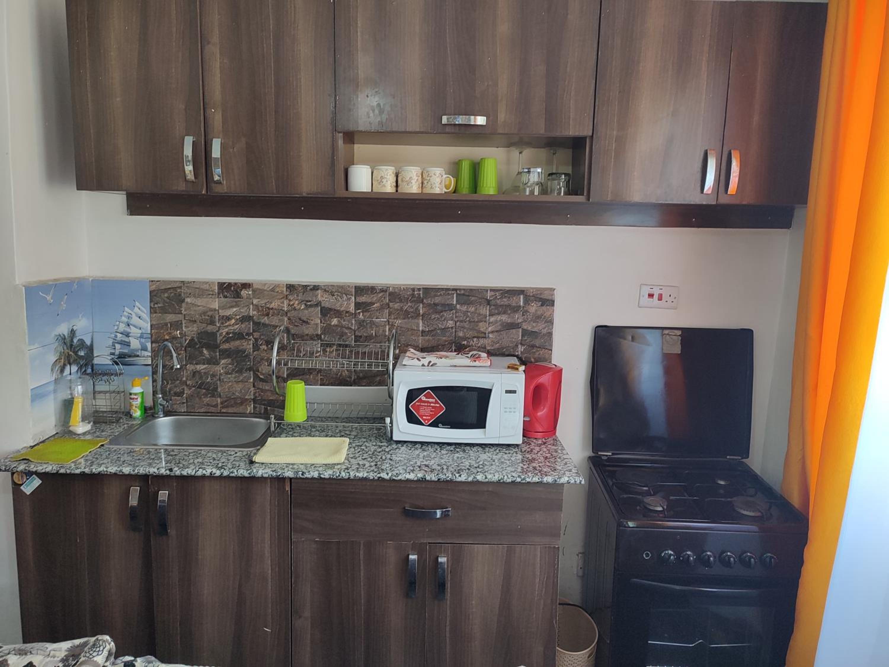 Beautiful and Affordable 1brm in Milimani view 4