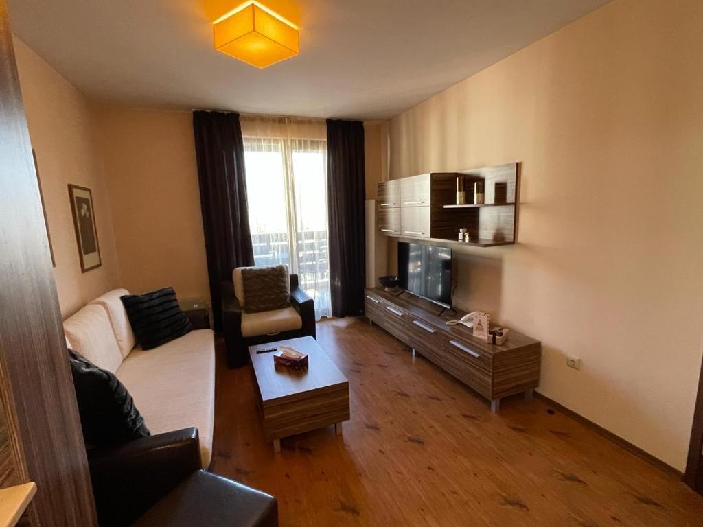 Lorena’s Apartment Bansko,near Gondola