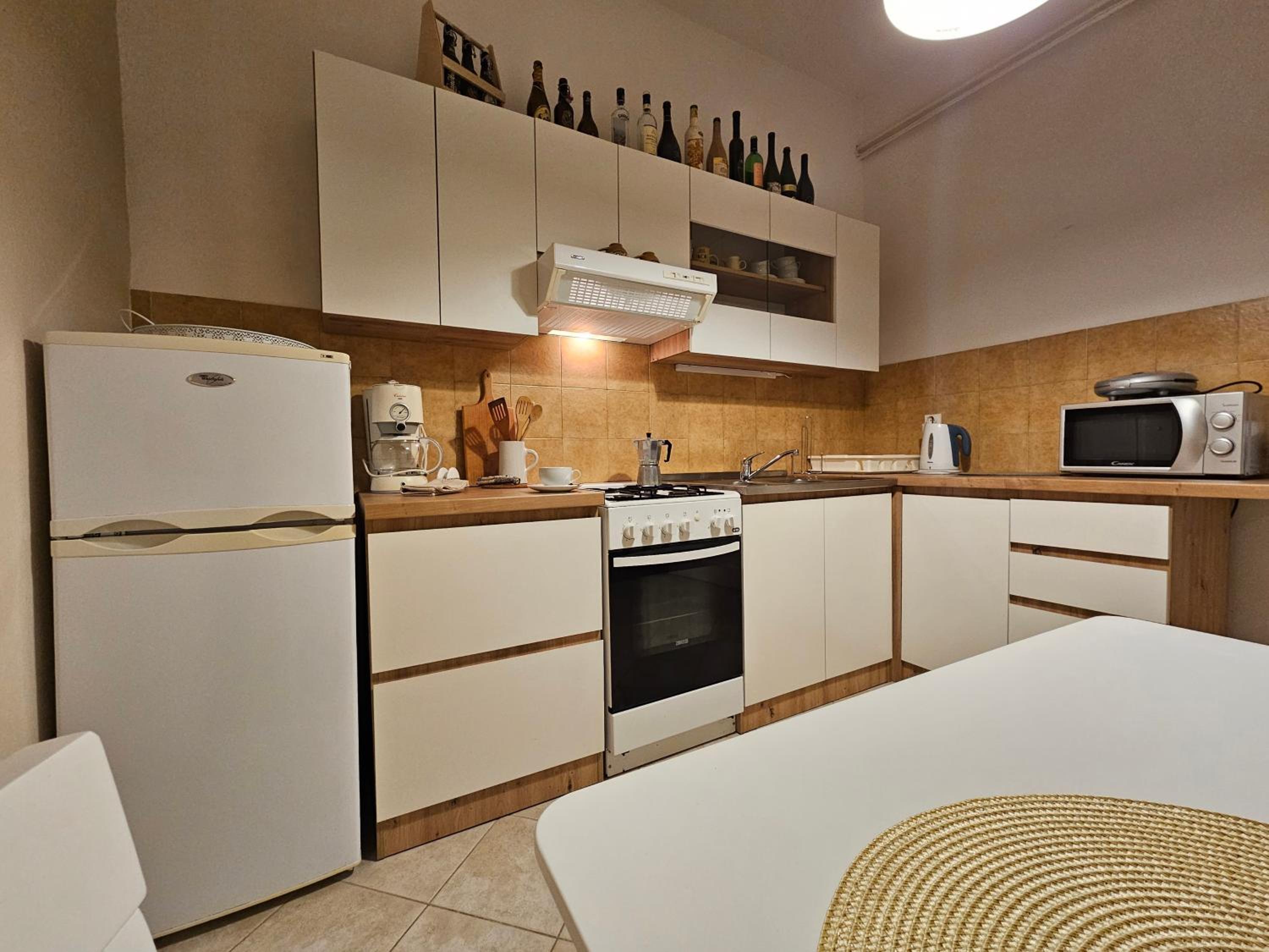 Apartments & rooms MIKLEUS
