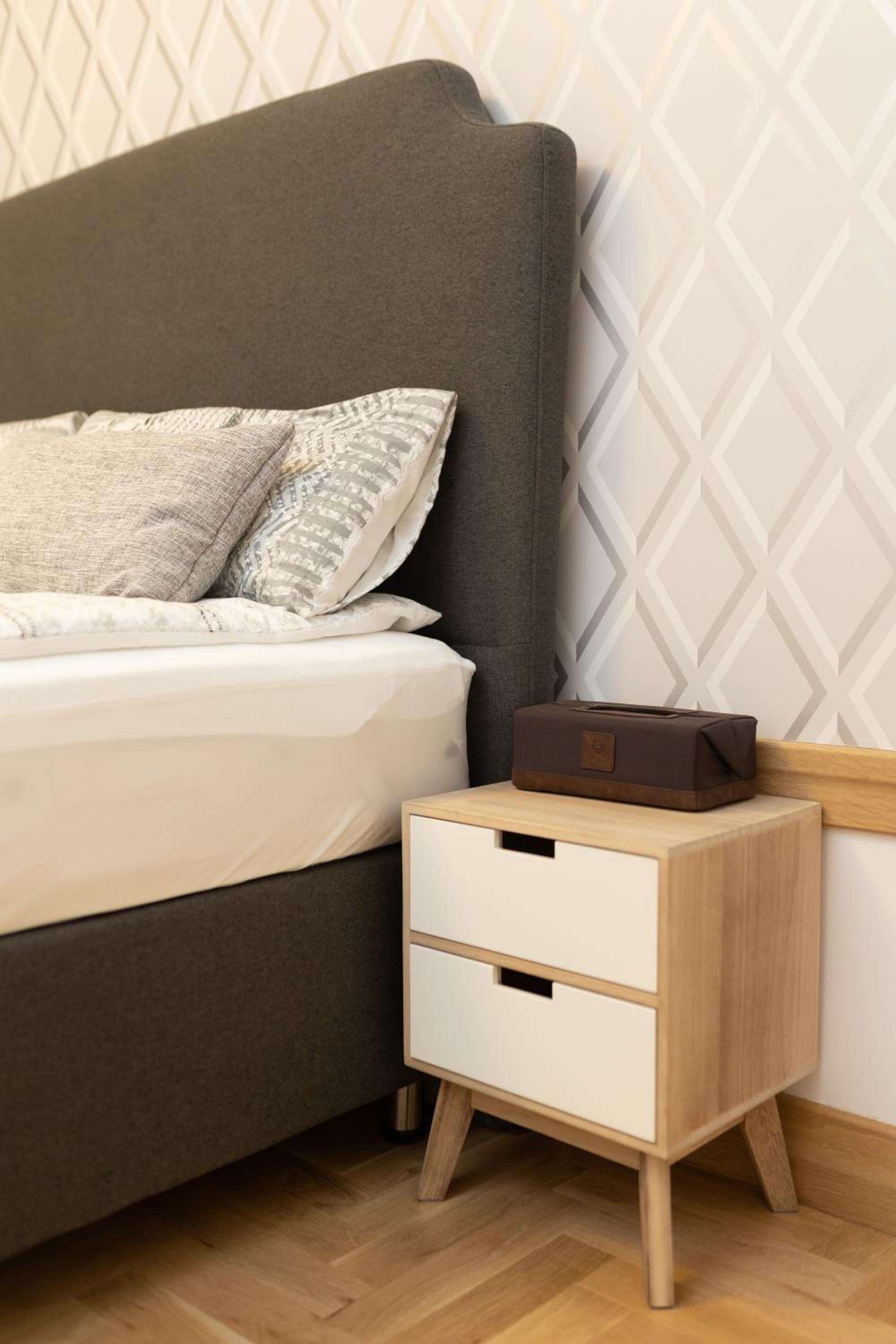 Luxury rooms 12-2