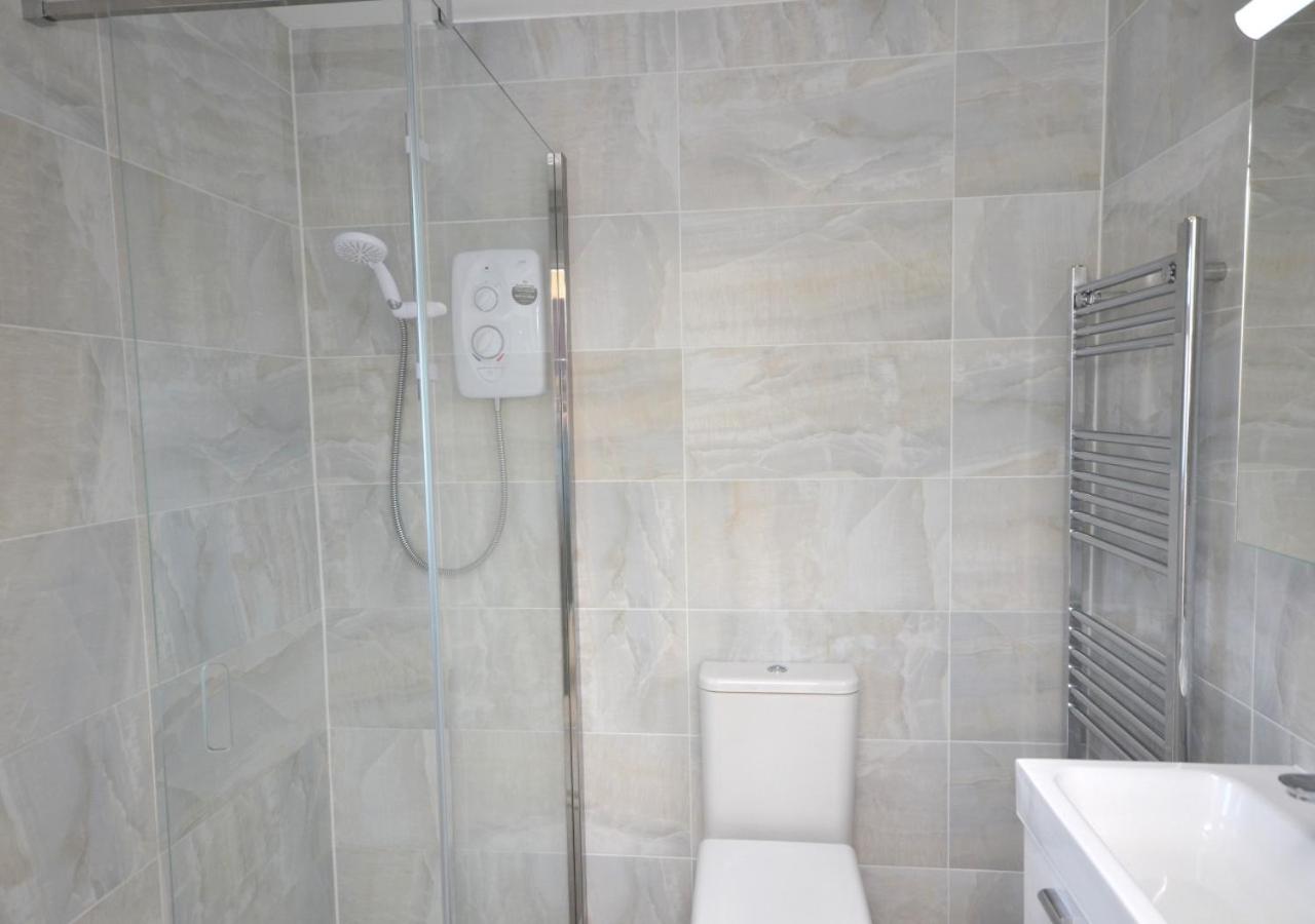 2 Bed in Torquay oc-h28261