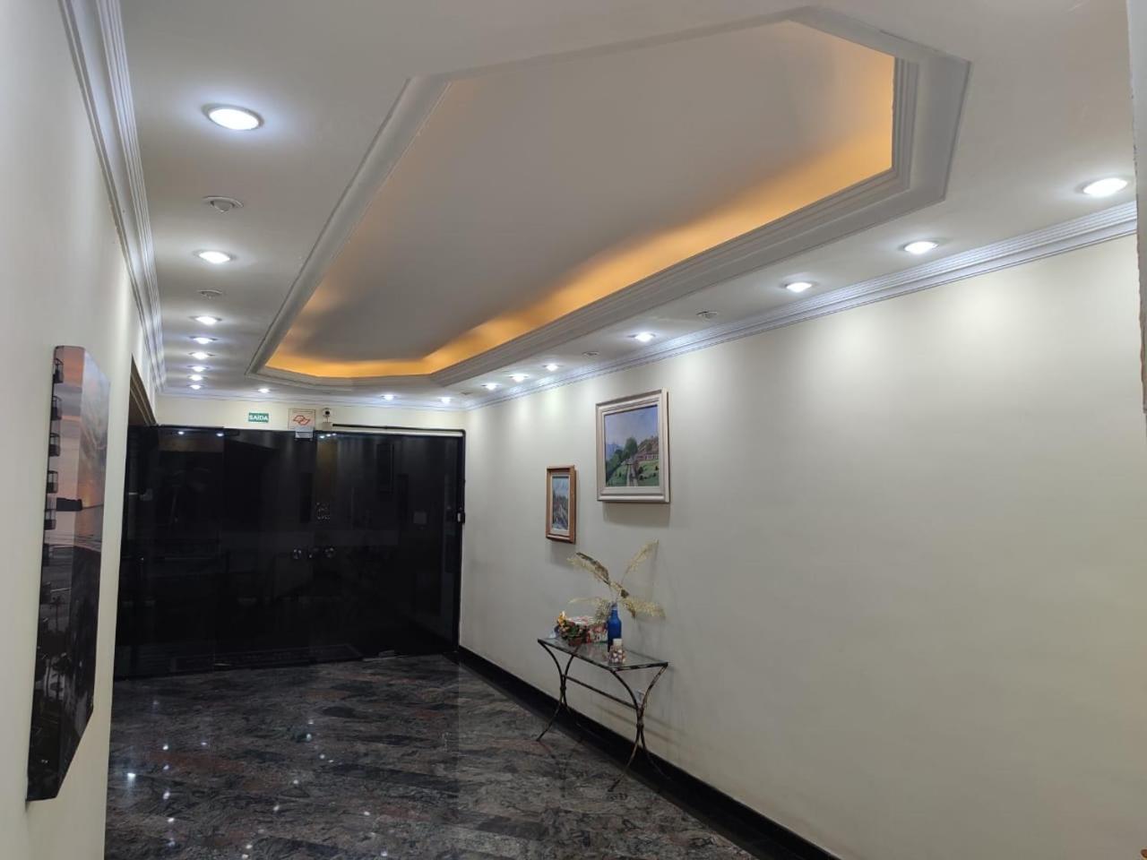 Apartamento em frente ao MAR