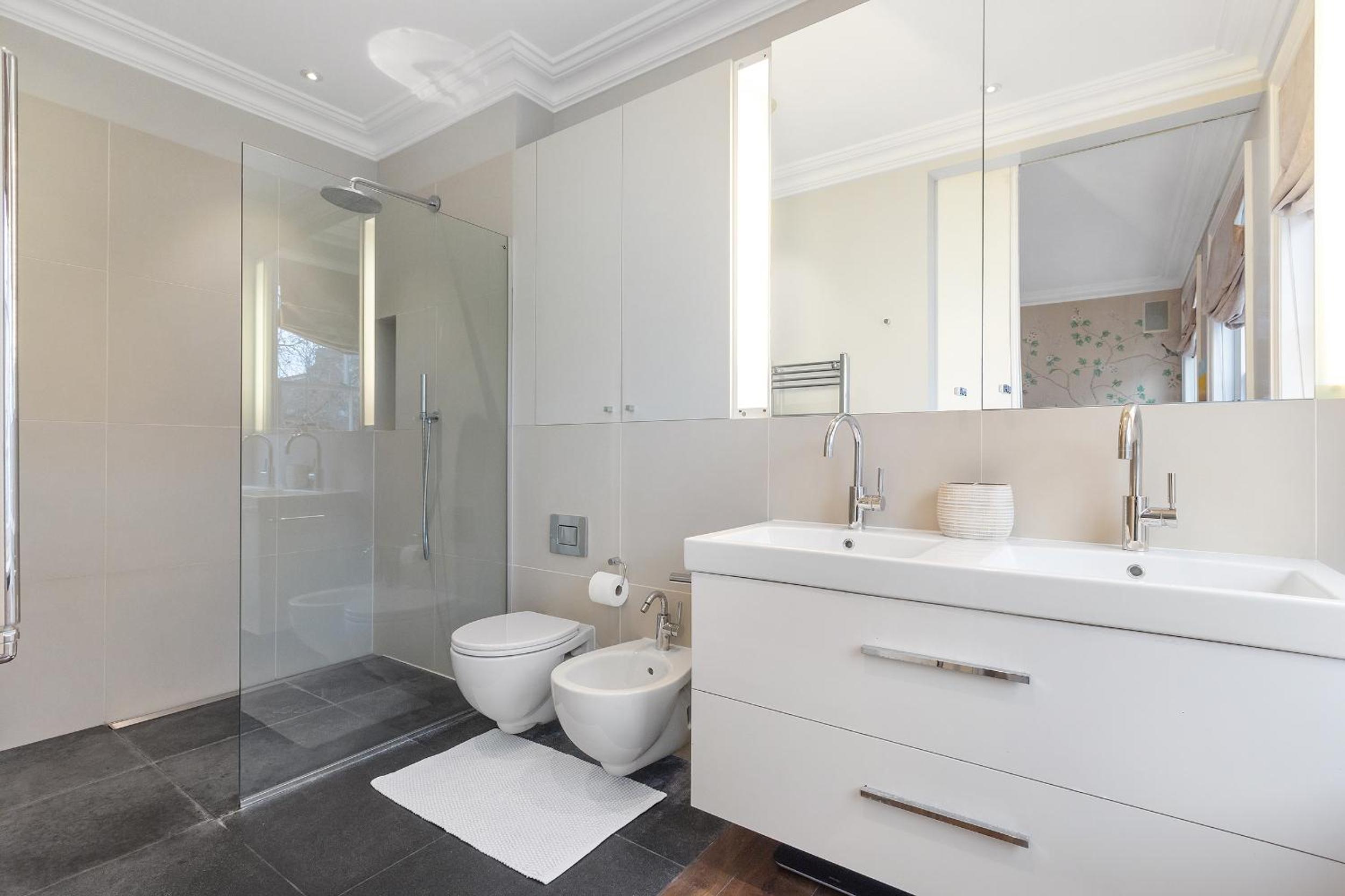 Luxurious Apartment in Kensington