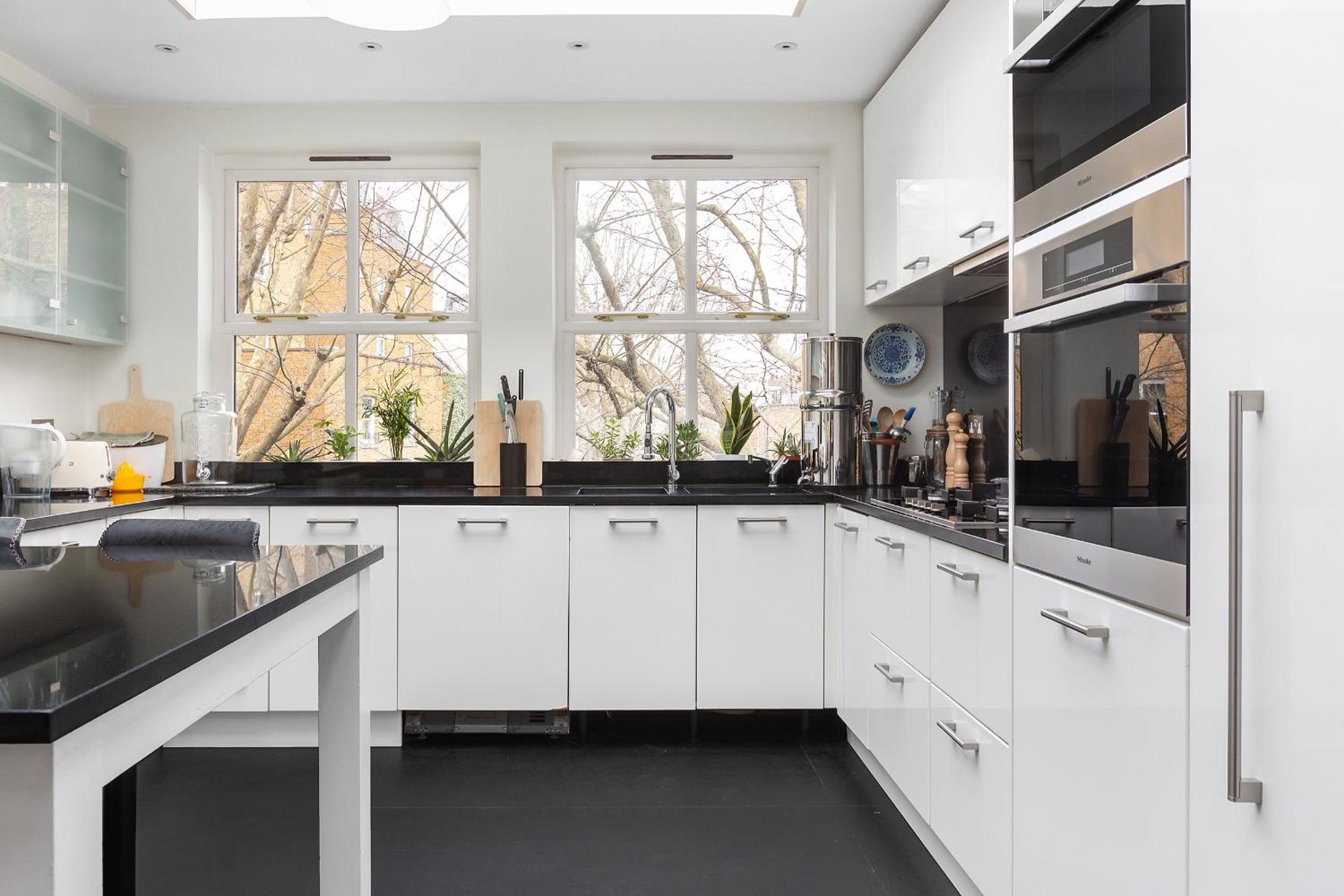 Luxurious Apartment in Kensington