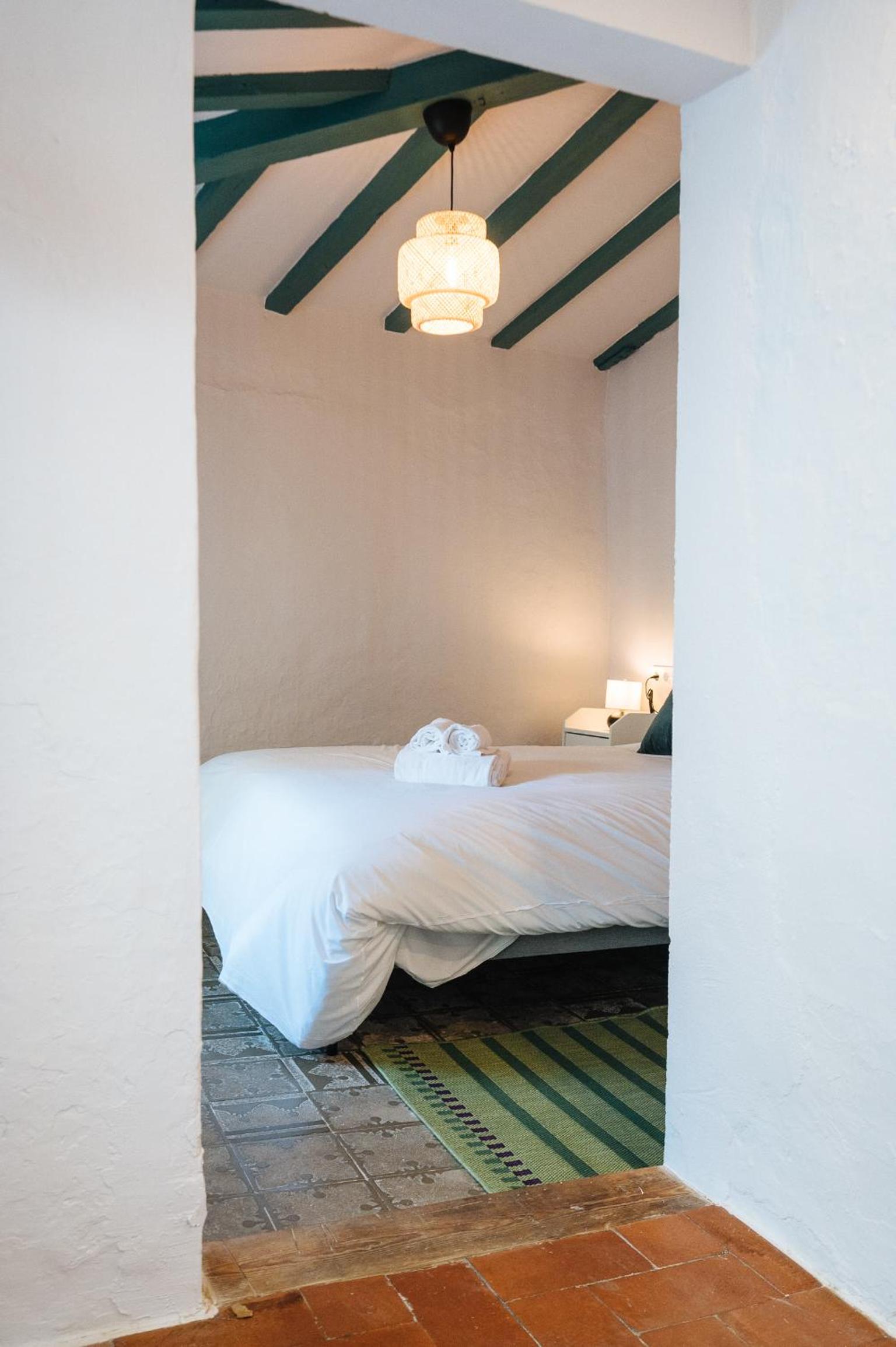 Independent Beautiful House Seville City center with Private Parking