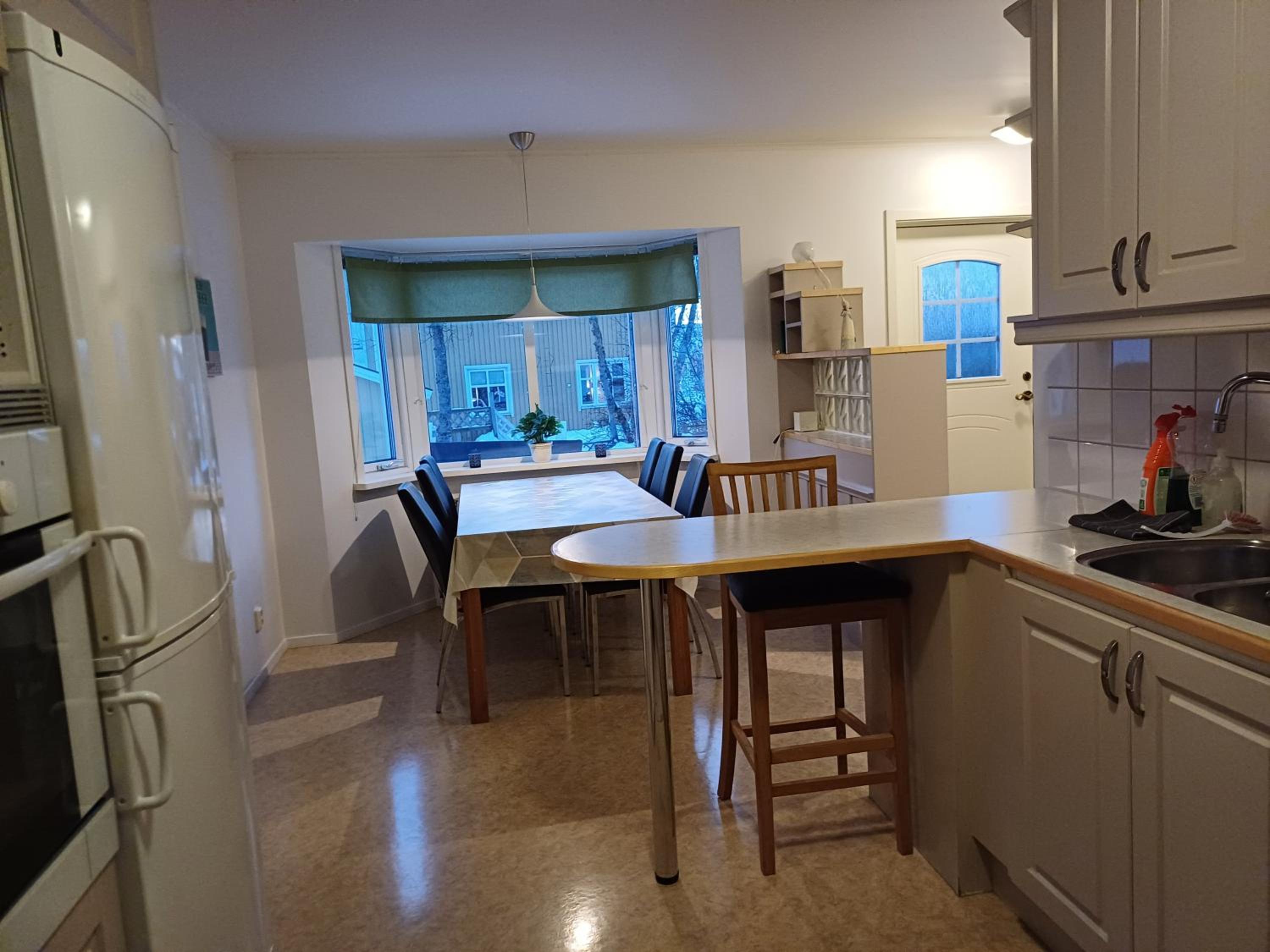 Kiruna Accommodation Gustaf Wikmansgatan 6b Villa for 9 Person view 2