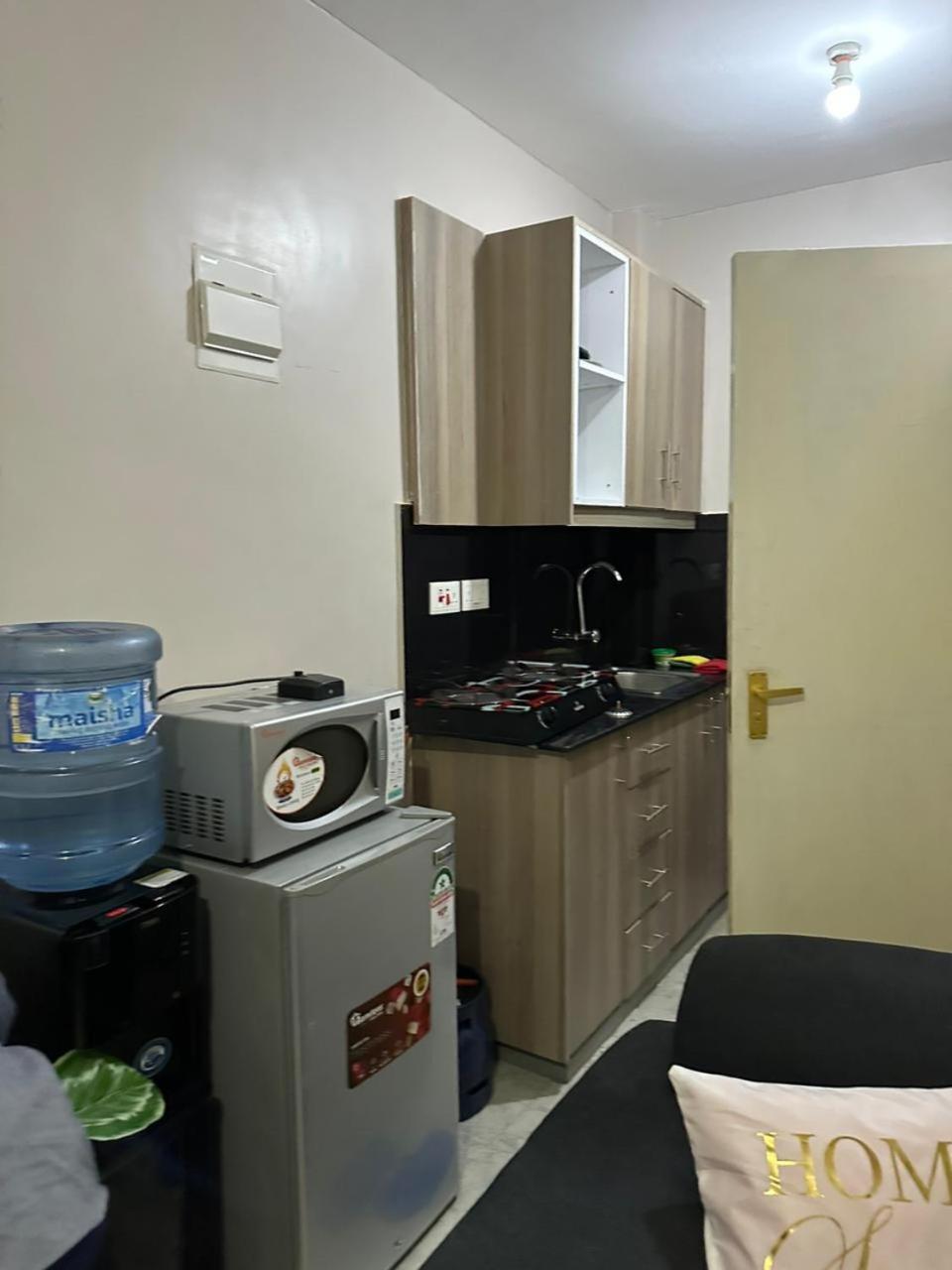 Elegant Studio BNB view 4