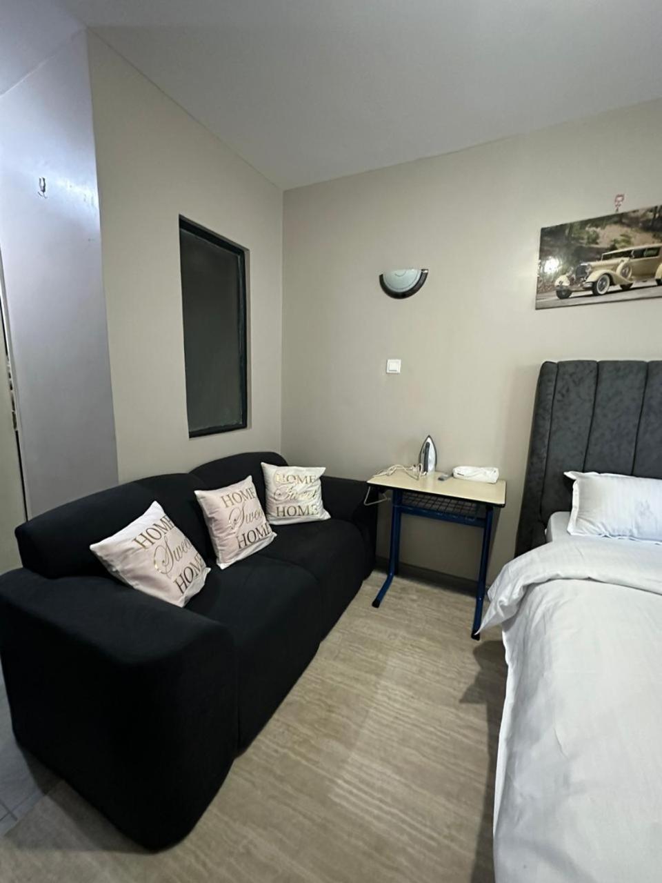 Elegant Studio BNB view 5