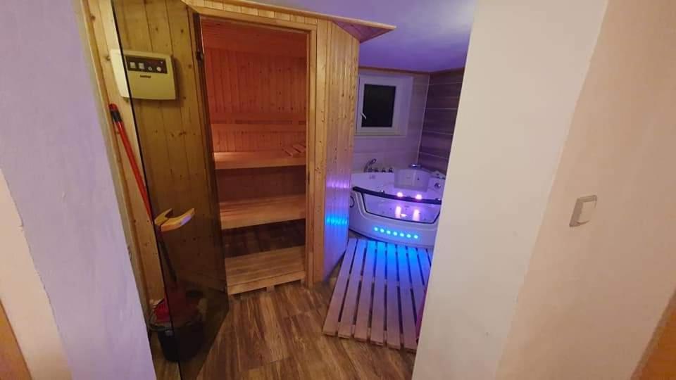 Photo 31