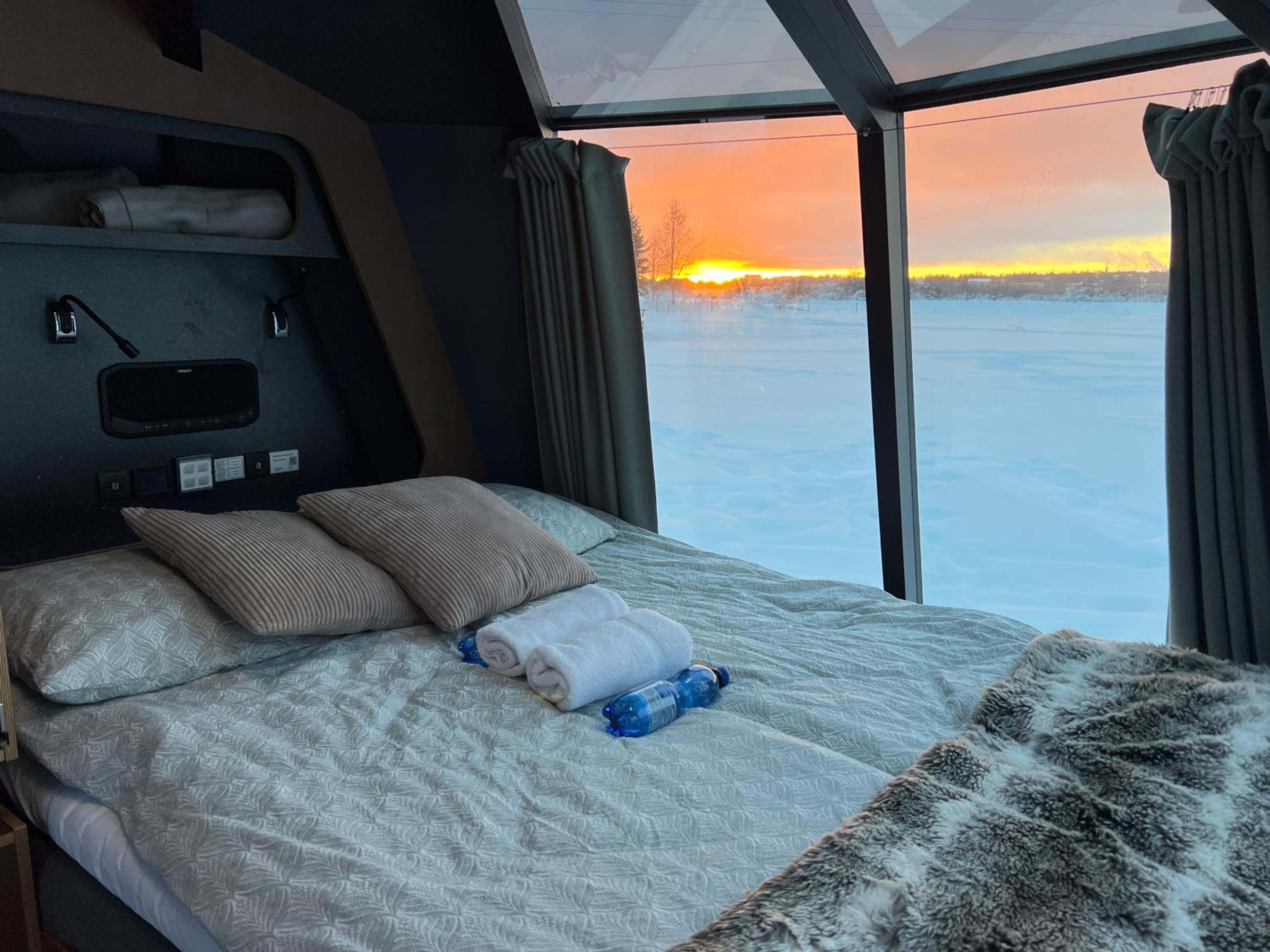 AuroraHut at Sauna Retreat