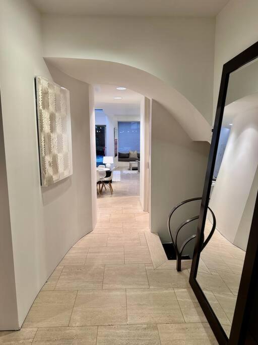 Private Beautiful Townhome w Zen Garden