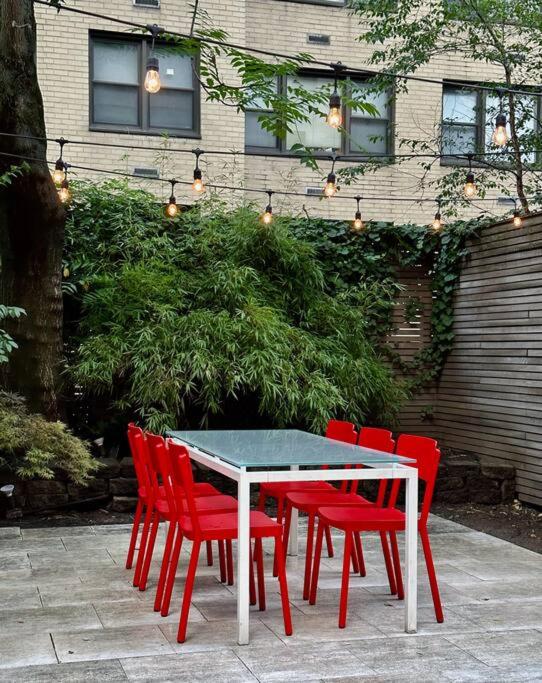 Private Beautiful Townhome w Zen Garden