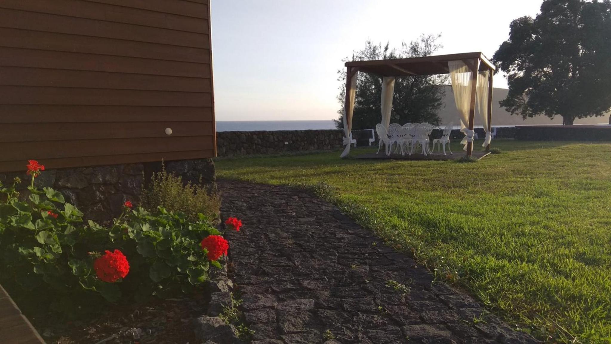 ALLuar Lodge