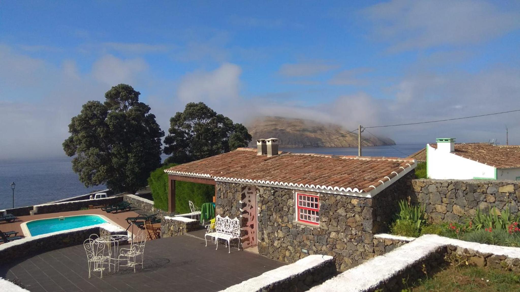 ALLuar Lodge